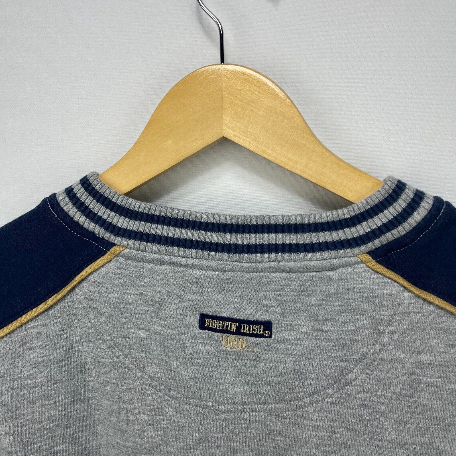 Vintage Vintage '90s Notre Dame Fighting University Sweatshirt XL Size US XL / EU 56 / 4 - 10 Thumbnail