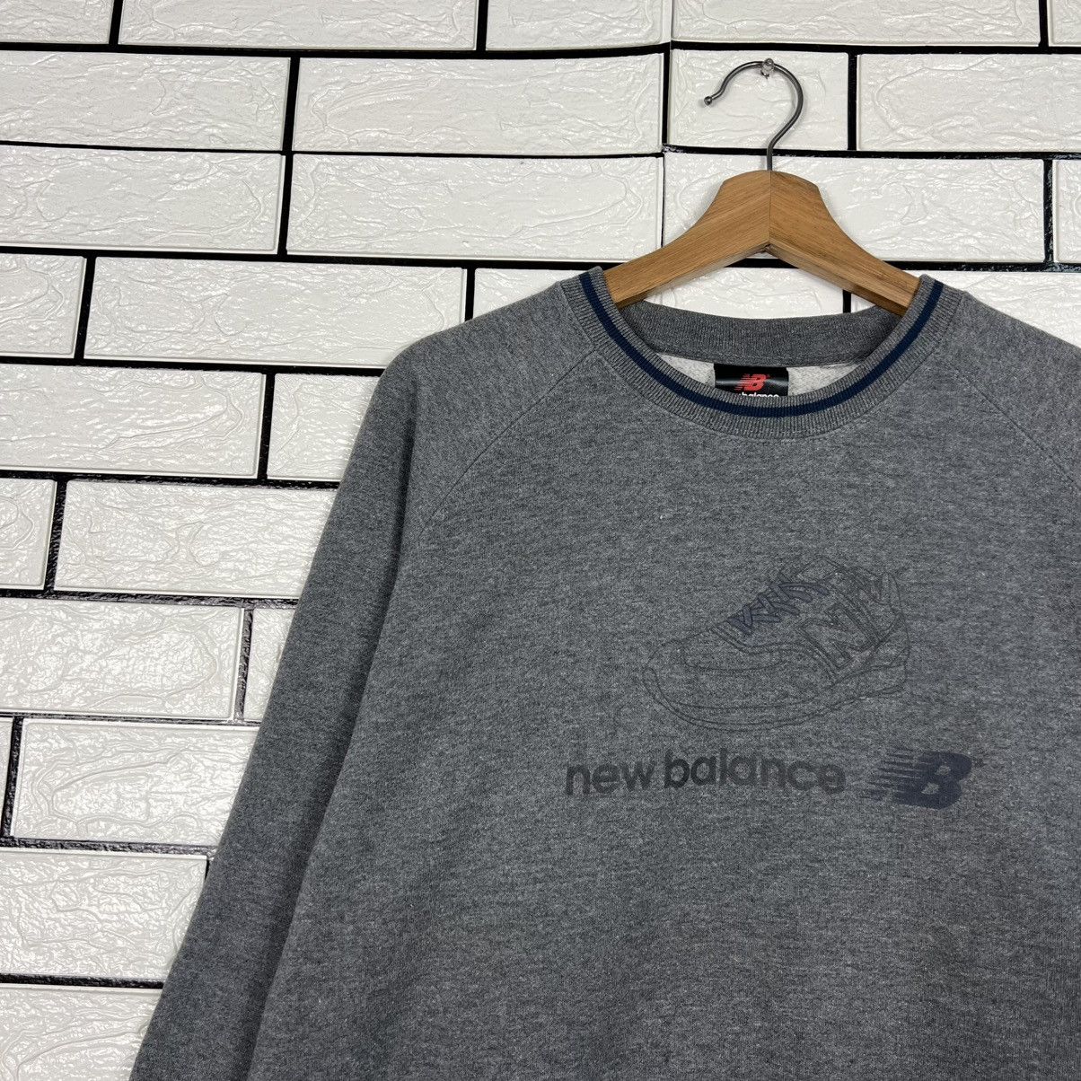 New Balance NEW BALANCE Shoes Big Logo Crewneck Sweatshirt #3984-C181 Size US L / EU 52-54 / 3 - 4 Thumbnail