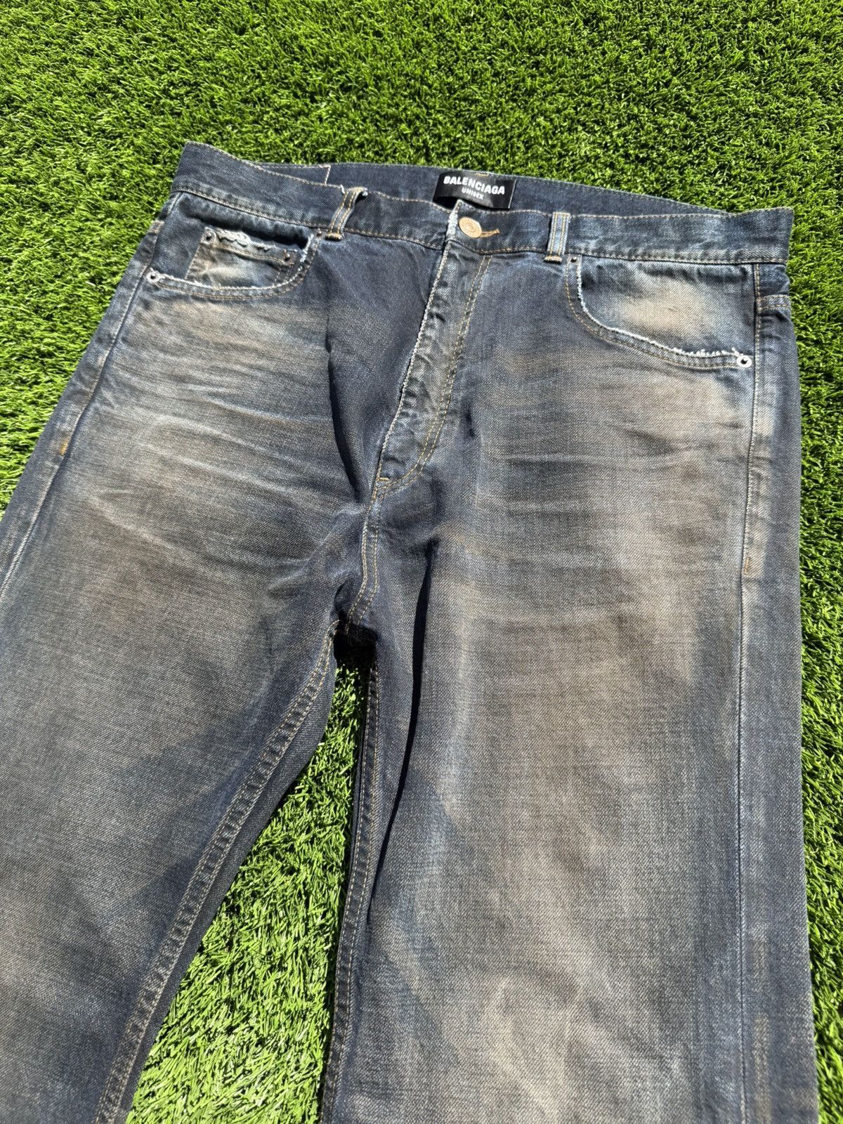 Balenciaga Balenciaga Mud Wash Flared Denim Size US 34 / EU 50 - 2 Thumbnail