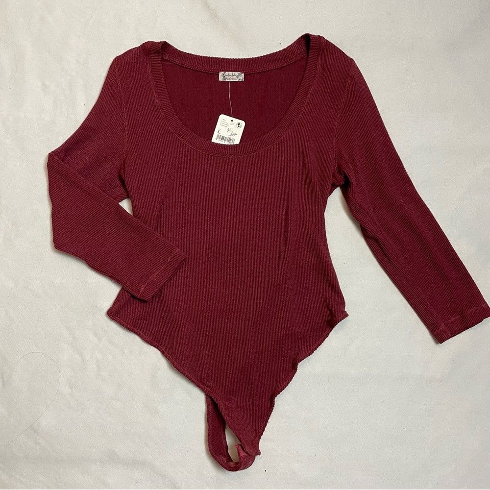 Free People NWT New $50 Free People Hi Hon Long Sleeve Rib Bodysuit Siz Size L / US 10 / IT 46 - 4 Thumbnail
