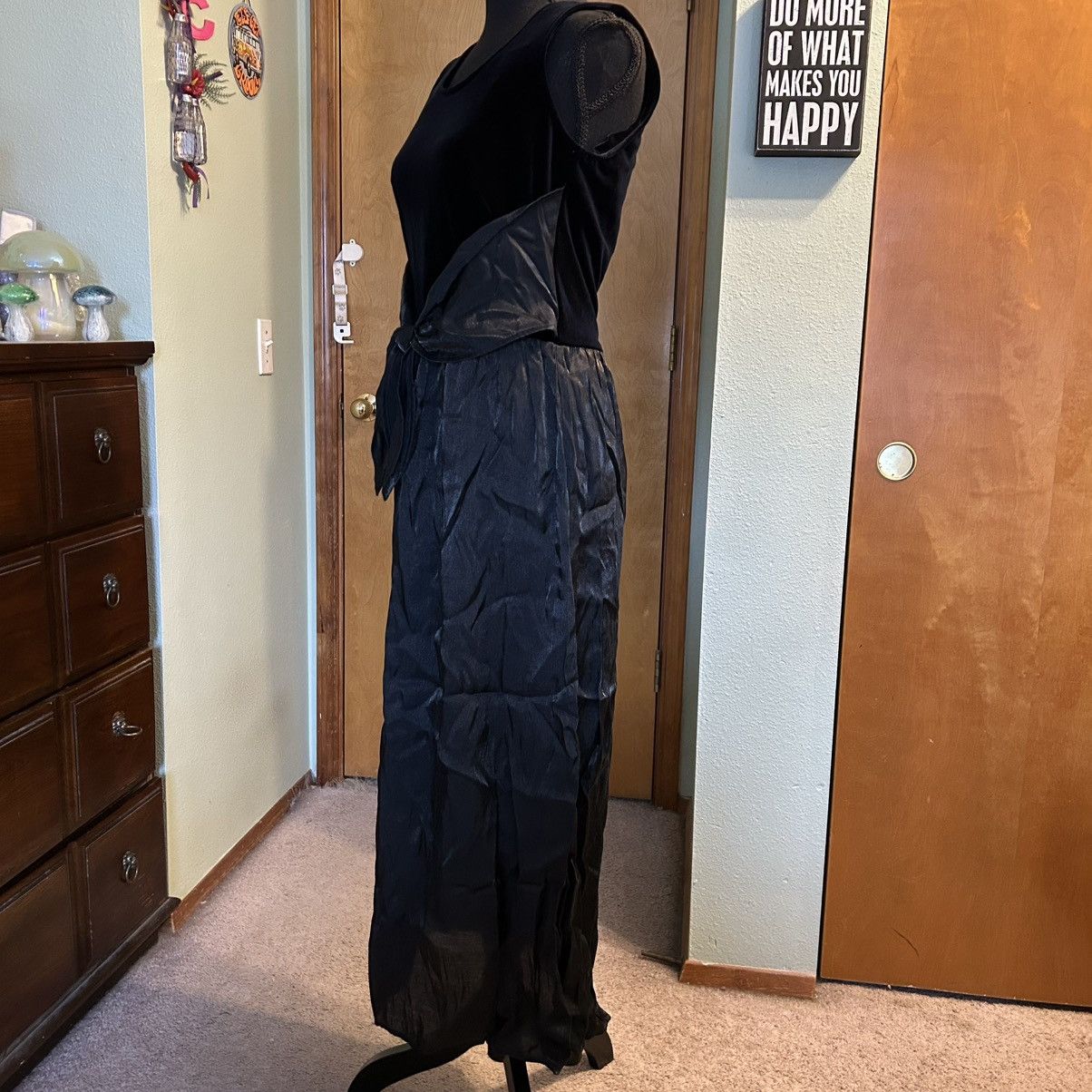 Other Rabbit Designs vintage black velvet and satin dress 8 Size M / US 6-8 / IT 42-44 - 4 Thumbnail