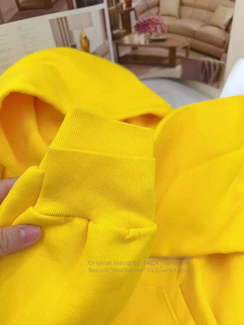 Balenciaga Balenciaga Yellow Hooded Sweatshirt Size US XS / EU 42 / 0 - 8 Thumbnail