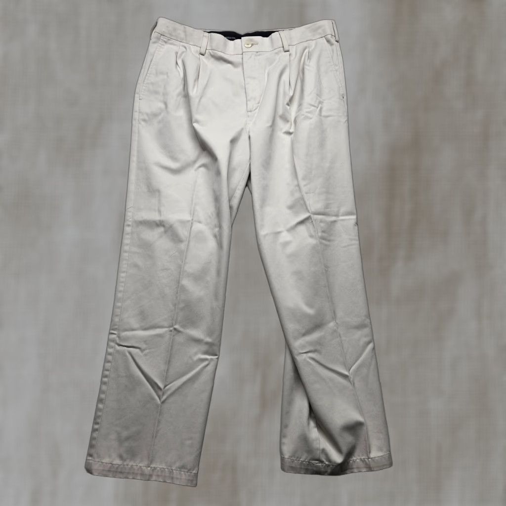 Croft & Barrow Croft & Barrow Beige Dress Pants Adult Men 36 x 30 Waist 36 Inseam 30 Flat Front Button Zipper Belt Loops Pockets Classic Fit Size US 36 / EU 52 - 1 Thumbnail
