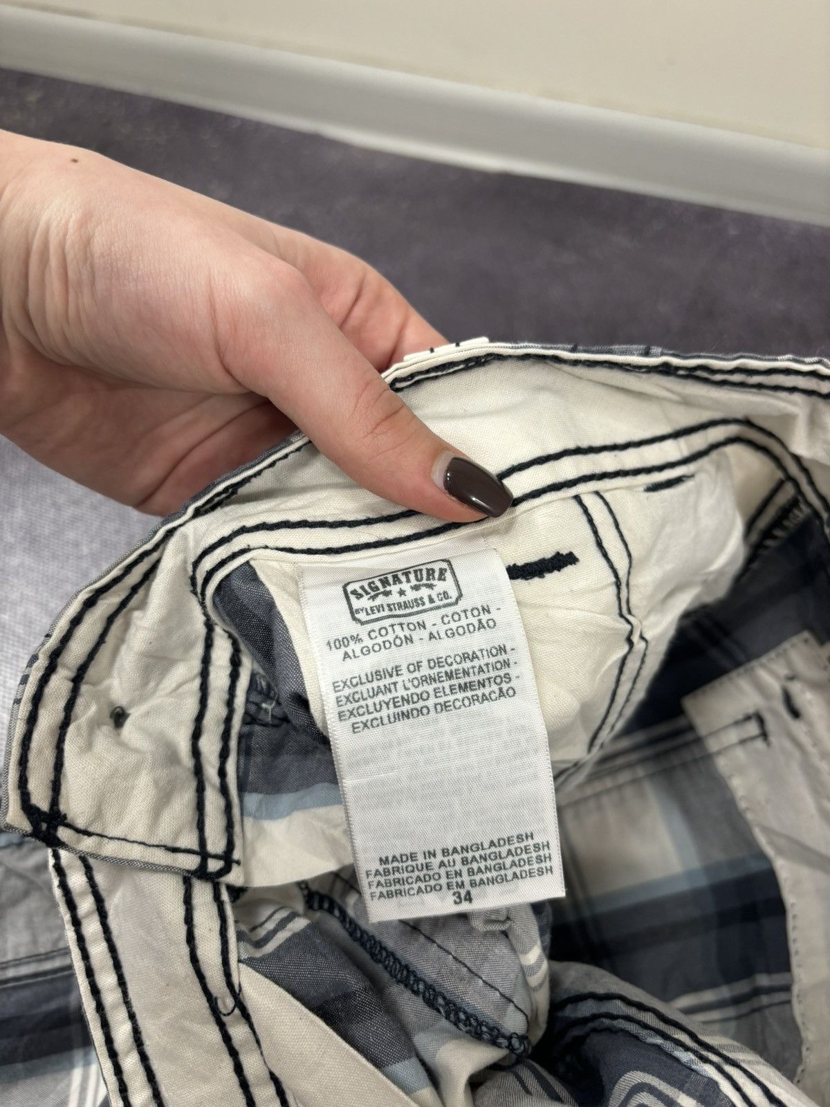 Levi's Vintage Levi’s Signature USA Check Dad Hype Cargo Shorts Size US 34 / EU 50 - 17 Thumbnail
