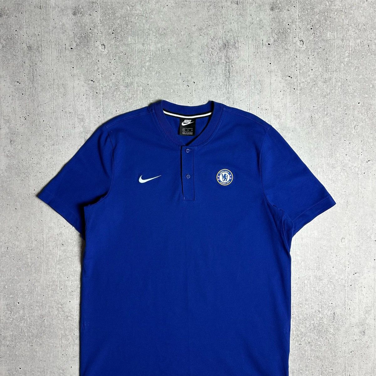 Chelsea Soccer × Nike × Vintage Nike Chelsea T Shirt Soccer Jersey Vintage Size XL Size US XL / EU 56 / 4 - 2 Thumbnail