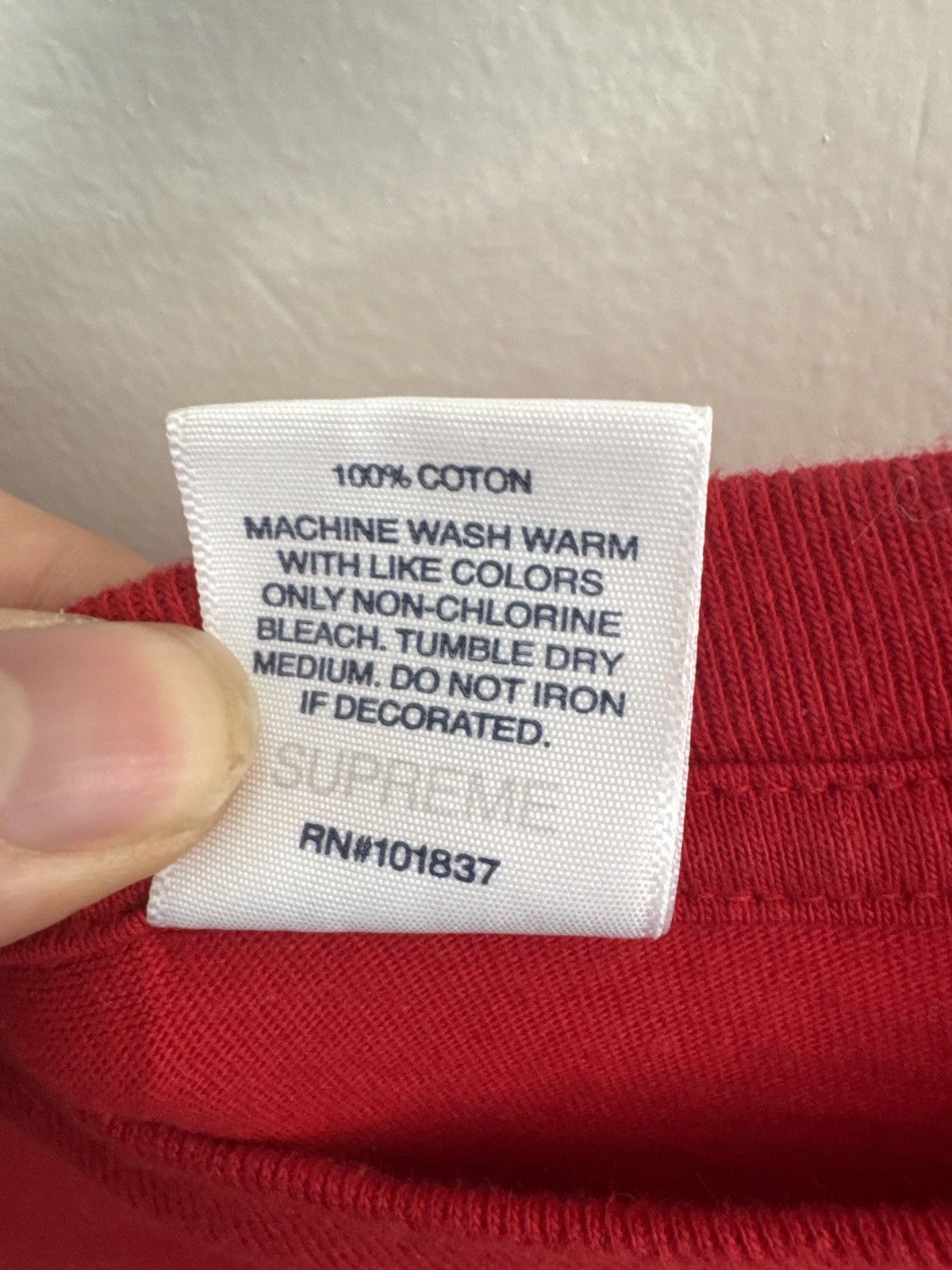 Futura × Supreme Supreme x futura box logo in red Size US L / EU 52-54 / 3 - 4 Thumbnail