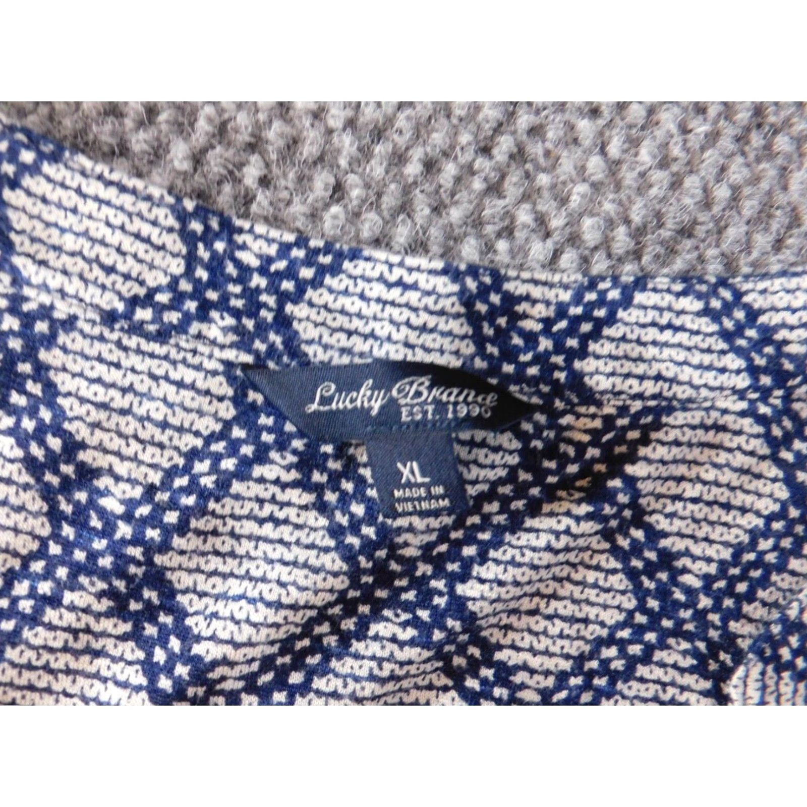 Lucky Brand Lucky Brand Blouse Shirt Womens XL Blue Plaid V-Neck Pullover Casual Long Sleeve Cotton Rayon Geometric Stretch Regular Vintage: No Size XL / US 12-14 / IT 48-50 - 4 Thumbnail