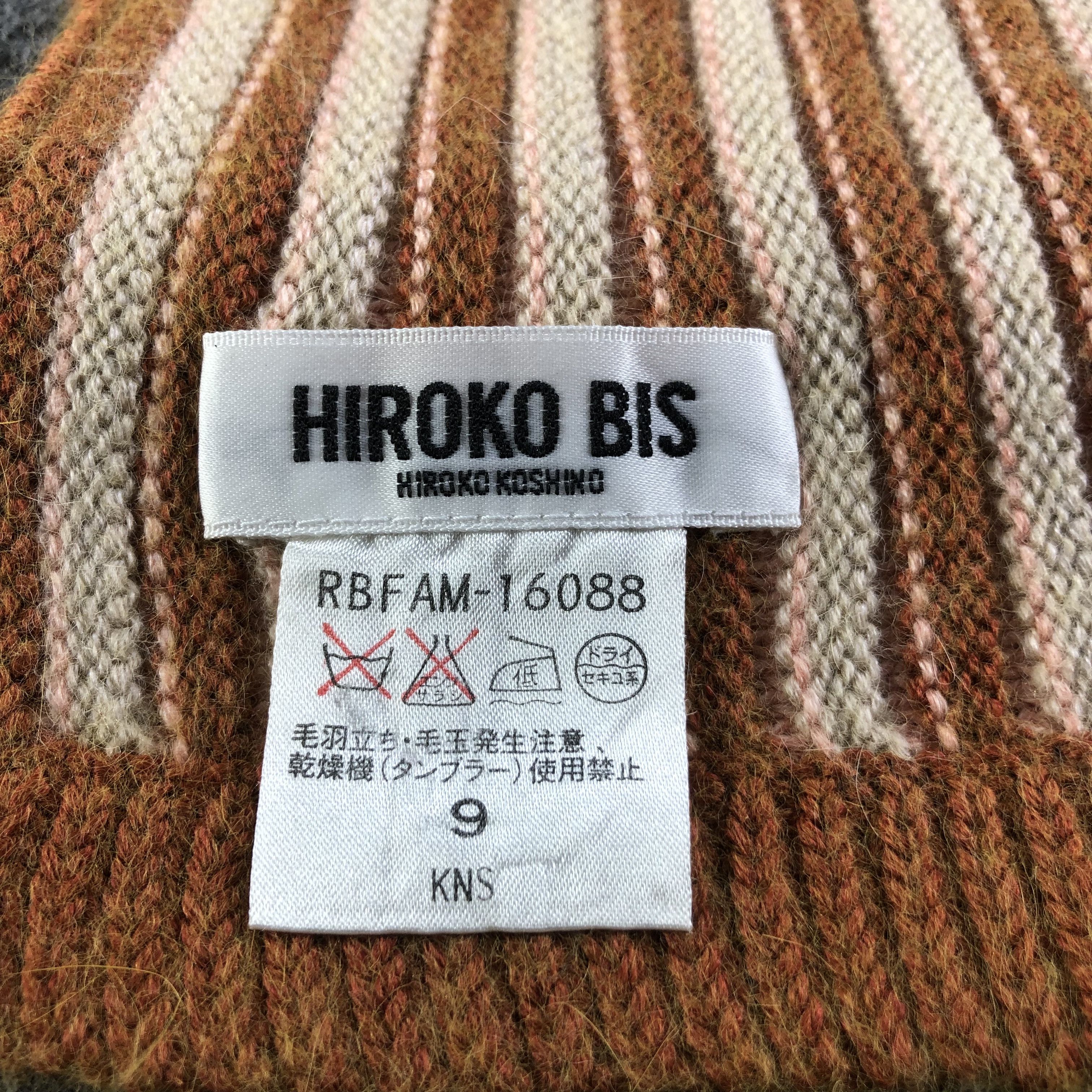 Hiroko Koshino Homme Hiroko Koshino Scarf Muffler V1600 Size ONE SIZE - 5 Thumbnail