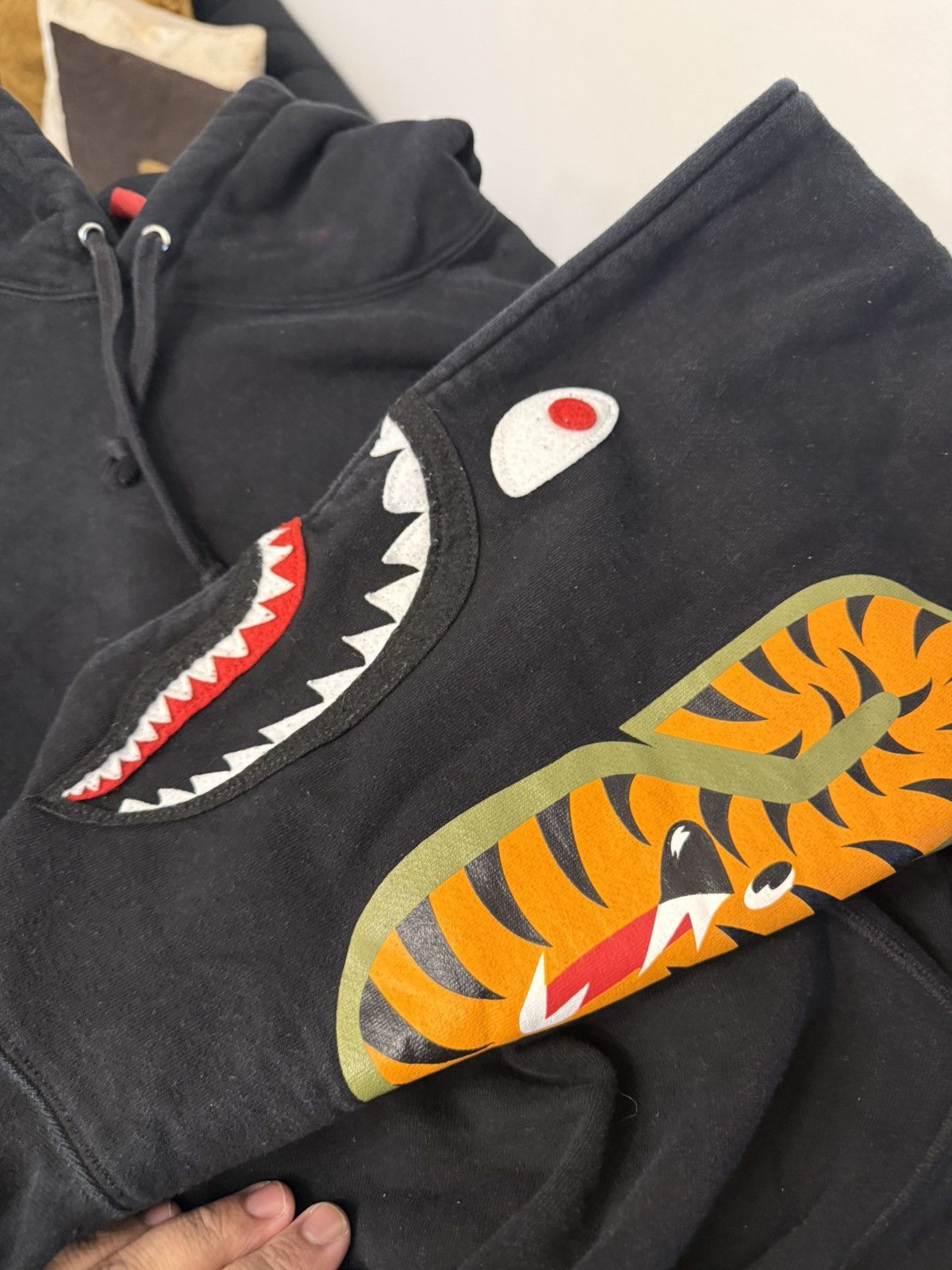 Bape Bape Shark Black Hoodie Pullover Size XL Size US XL / EU 56 / 4 - 7 Thumbnail