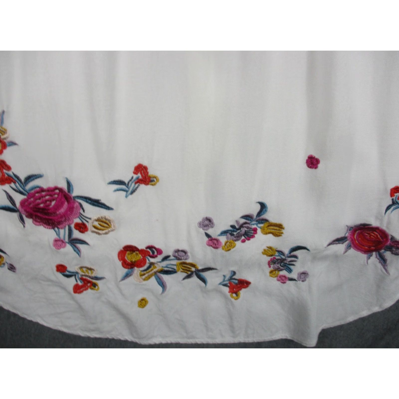 Vintage Caren Forbes Shirt Womens Large White Embroidered Floral Button Front Tunic Size L / US 10 / IT 46 - 3 Thumbnail