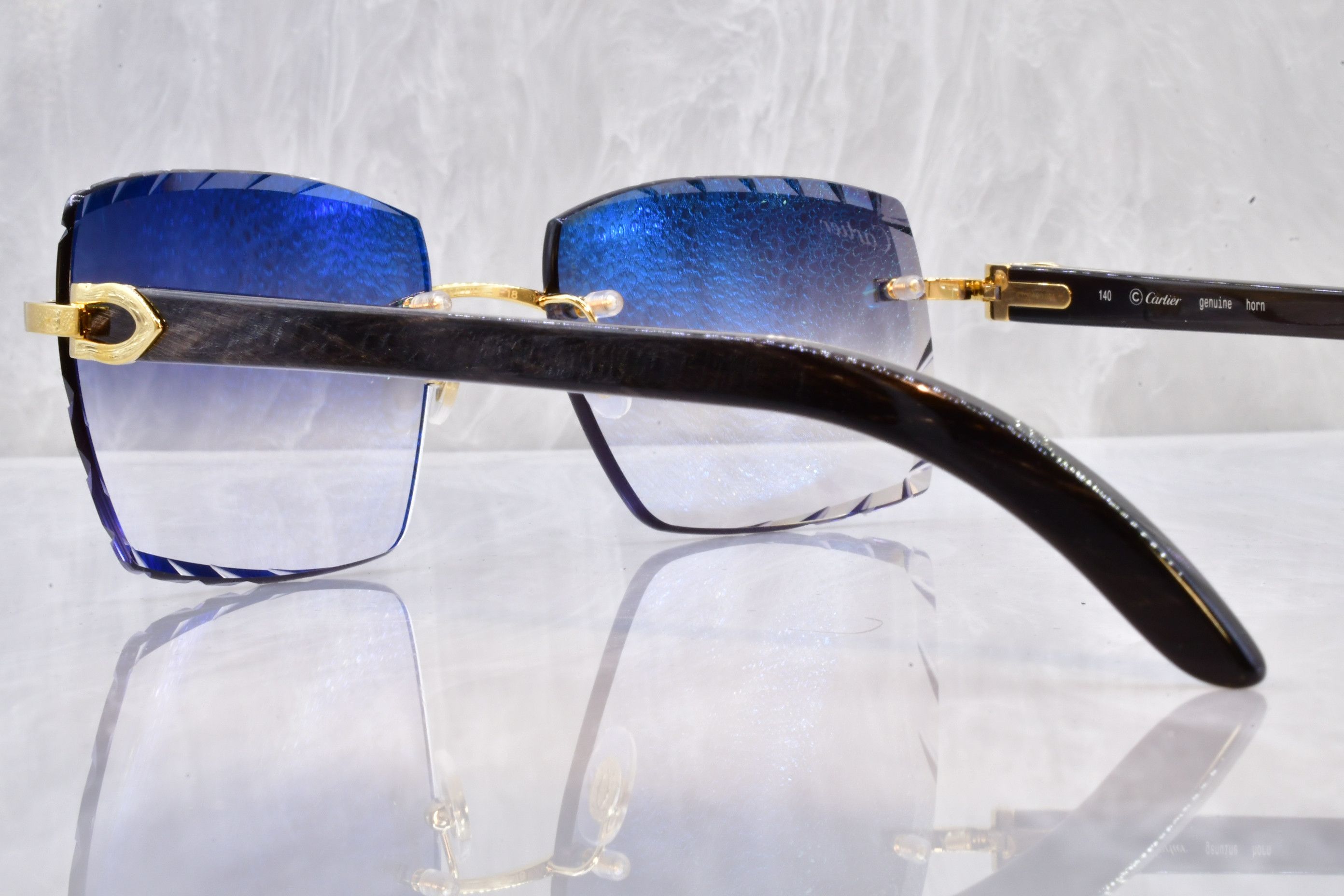 Cartier Cartier diamond cut white horn sunglasses C decor buffs Size ONE SIZE - 5 Thumbnail
