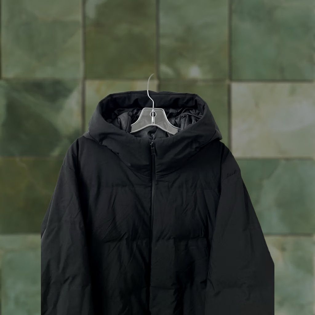 Uniqlo Uniqlo Seamelss Down Parka Mens XL Black Down Puffer Jacket Windproof Full Zip Size US XL / EU 56 / 4 - 1 Thumbnail