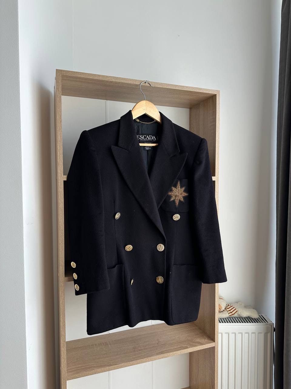 Escada × Vintage Vintage Escada Margaretha Ley Black Big Logo Wool Blazer Size M / US 6-8 / IT 42-44 - 1 Thumbnail