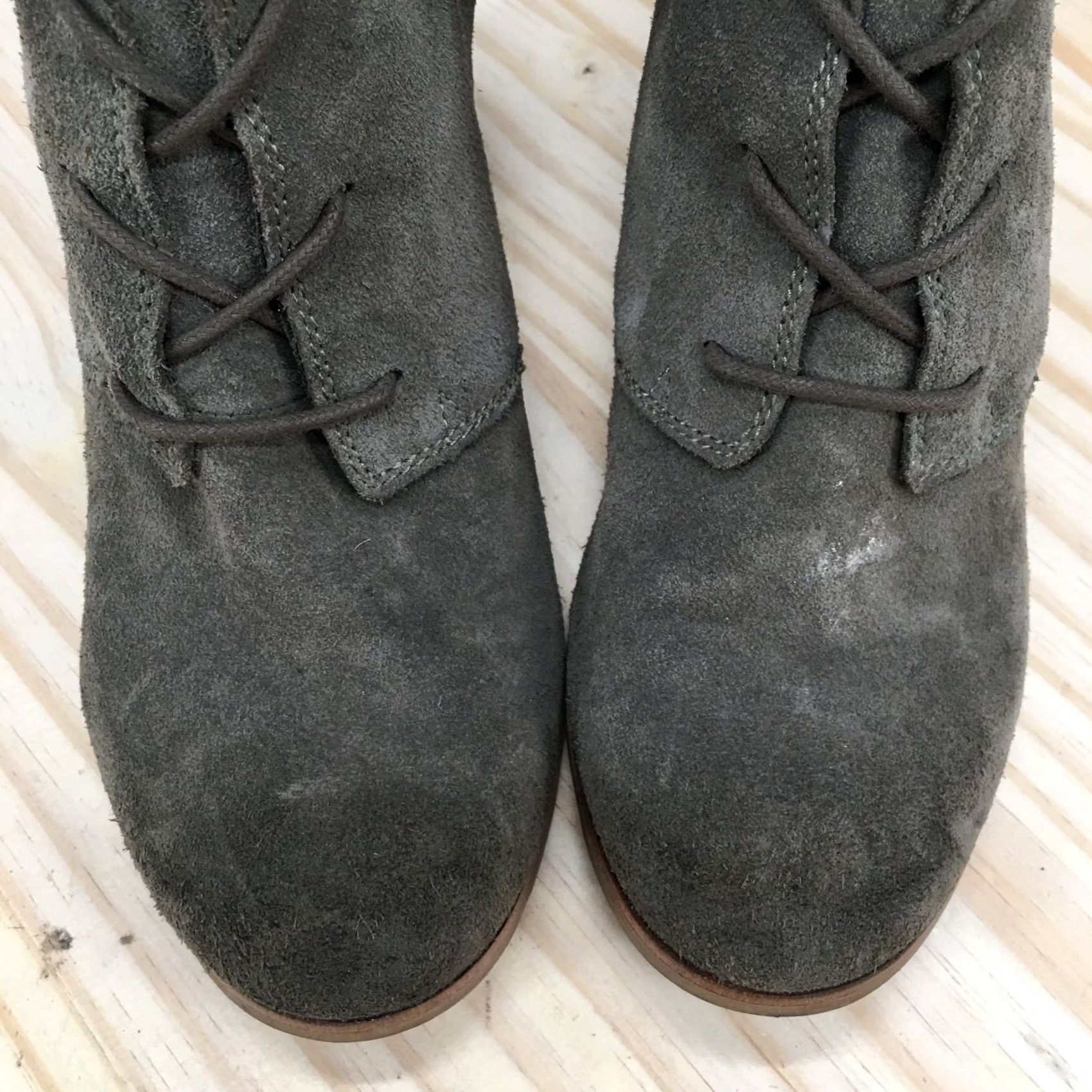 Toms TOMS Lunata Bootie Womens 8 Desert Lace Up Green Suede Heel 3 in Boots Shoes Size US 8 / IT 38 - 6 Thumbnail