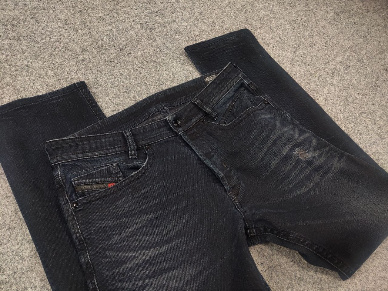 Diesel Diesel akee tapered Blue Faded denim Jeans Vintage Style Size US 32 / EU 48 - 10 Thumbnail