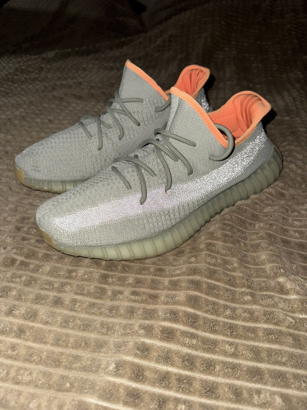 Adidas Adidas Yeezy 350 Size US 13 / EU 46 - 1 Thumbnail