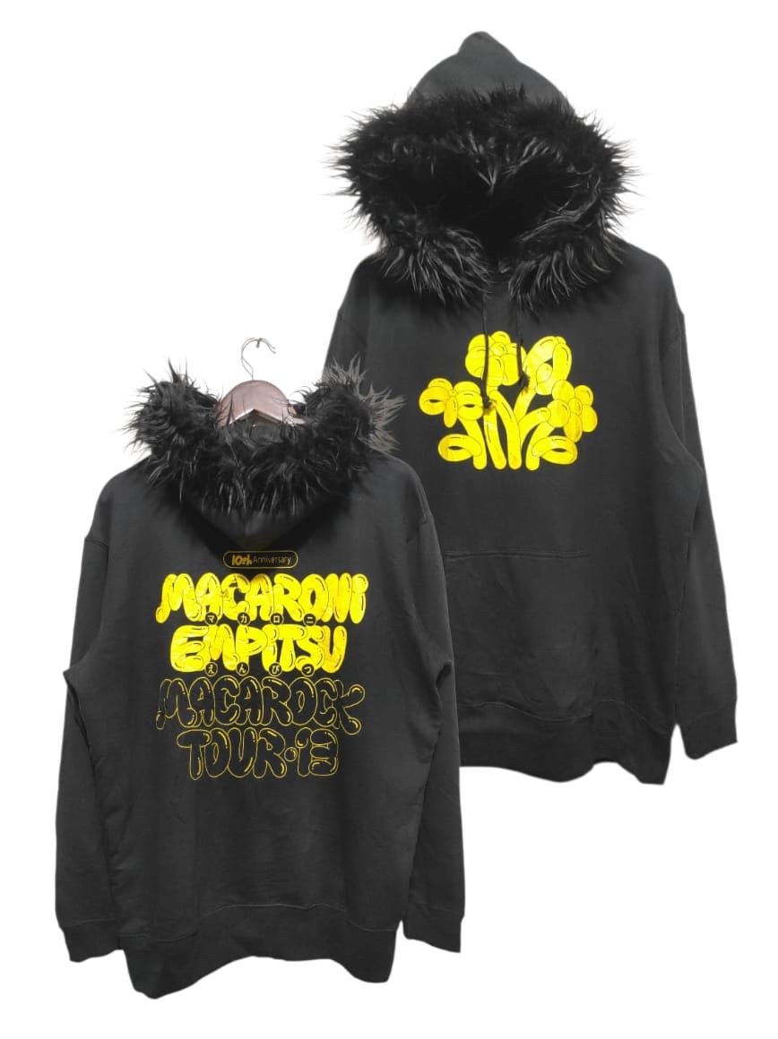 Band Tees Macaroni Enpitsu Macarock tour 13 fur Hoodie lgb style Size US XL / EU 56 / 4 - 2 Thumbnail