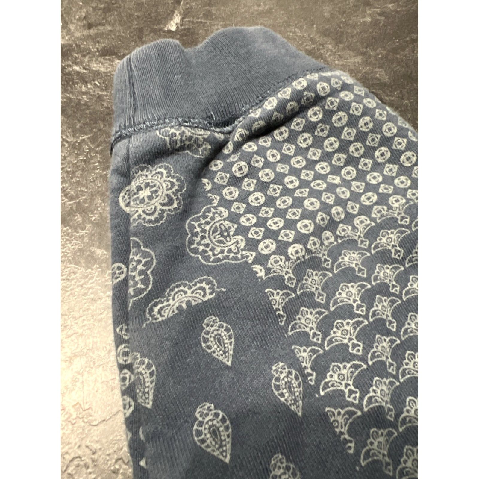 Vintage 10 Deep Mens Sweatshirt Crew Neck Pullover Size L Blue Cotton Long Sleeve Modern Crew Neck Sweatshirt Mens L Size US L / EU 52-54 / 3 - 7 Thumbnail