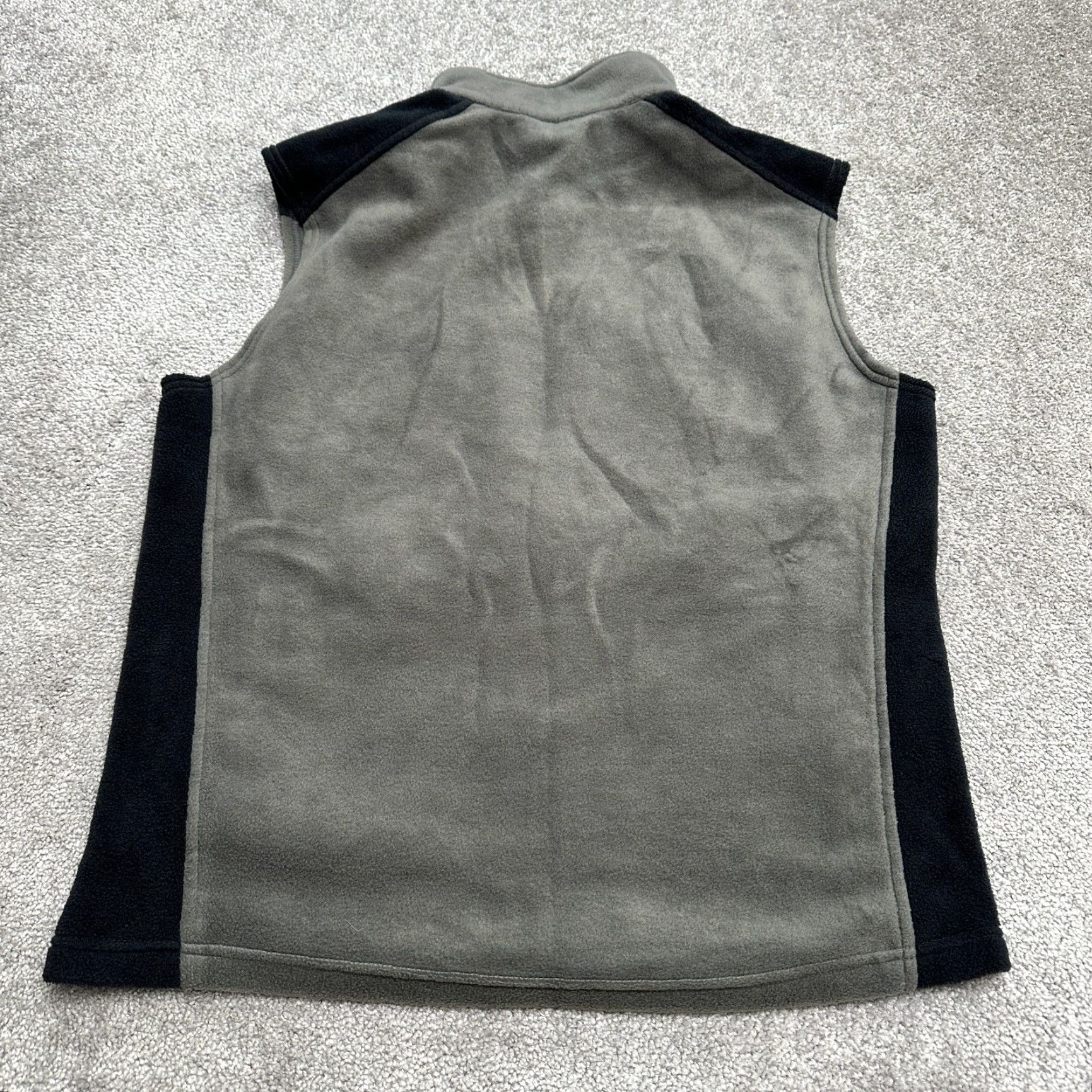 Vintage Columbia Vest Mens Large Gray Black Full Zip Fleece Steens Mountain Outdoor Hiking Pockets Size US L / EU 52-54 / 3 - 2 Thumbnail