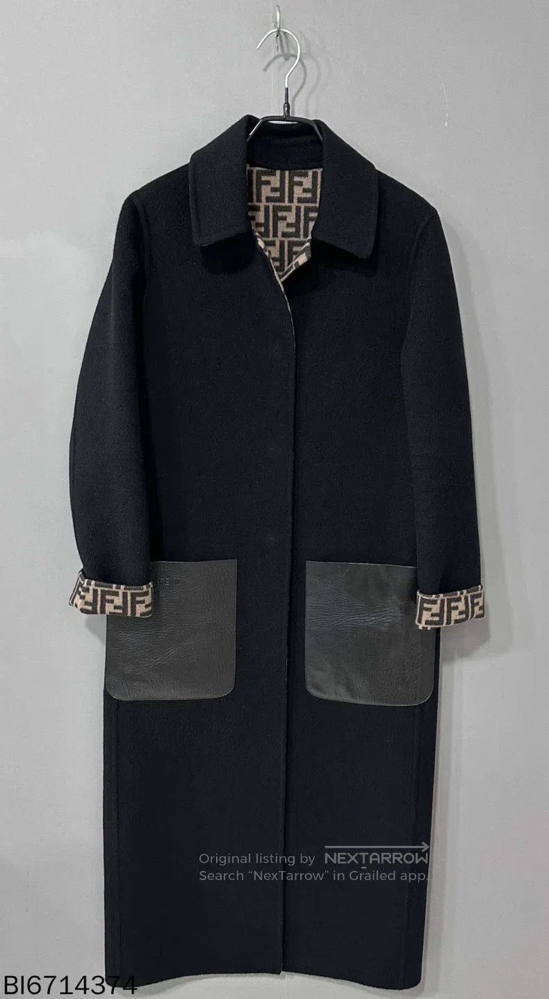Fendi Fendi Double-sided printed logo coat Size XXS / US 00 / IT 34 - 2 Thumbnail