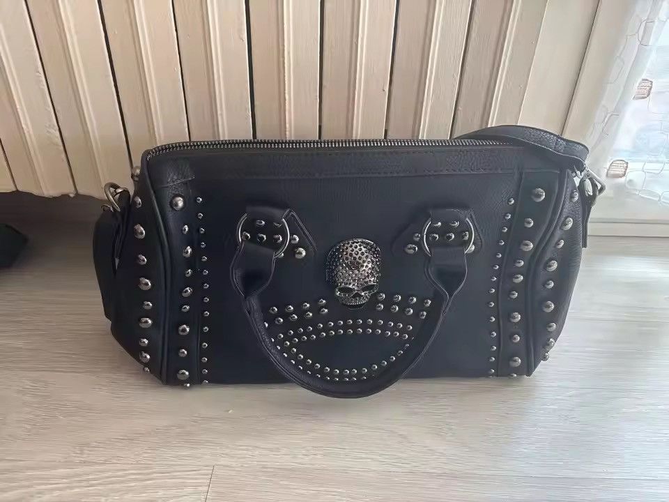 Japanese Brand Trendy Metal Skull Studded Black Handbags Size ONE SIZE - 8 Thumbnail