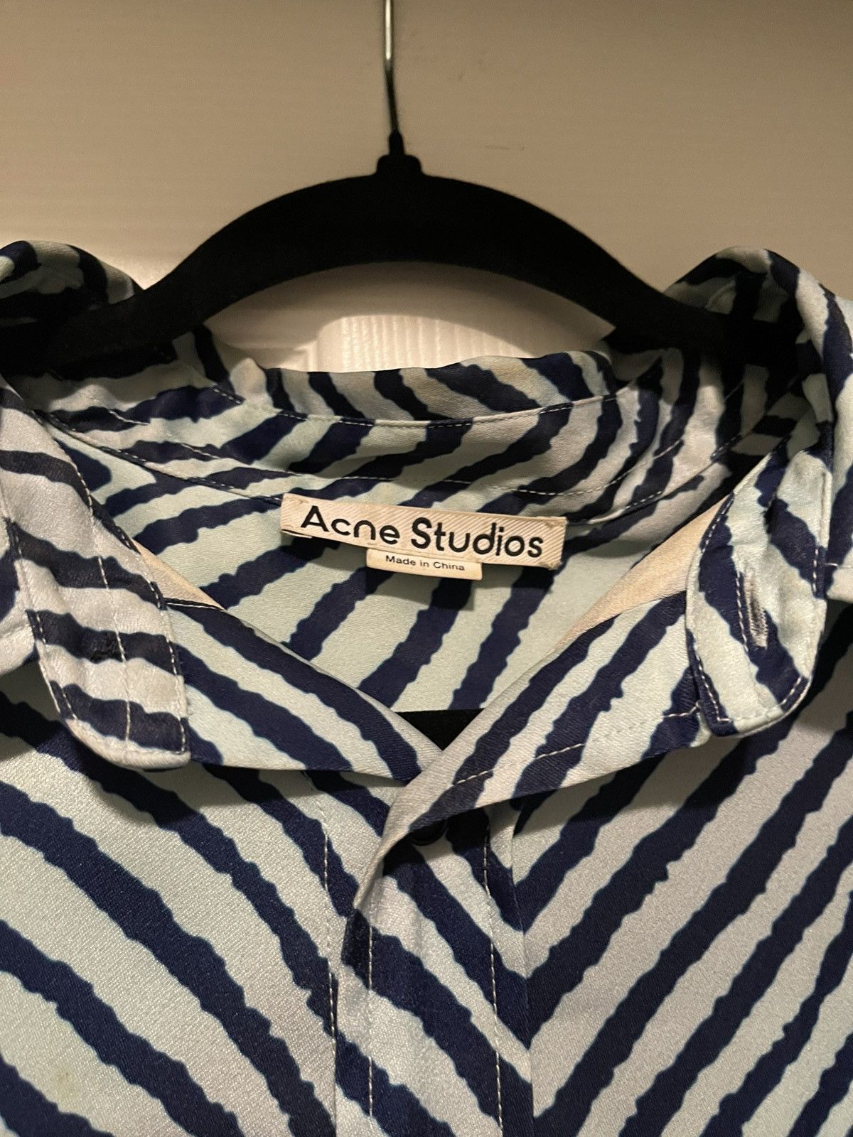 Acne Studios Saipen Oversized Zebra Print Satin Shirt Size US M / EU 48-50 / 2 - 3 Thumbnail