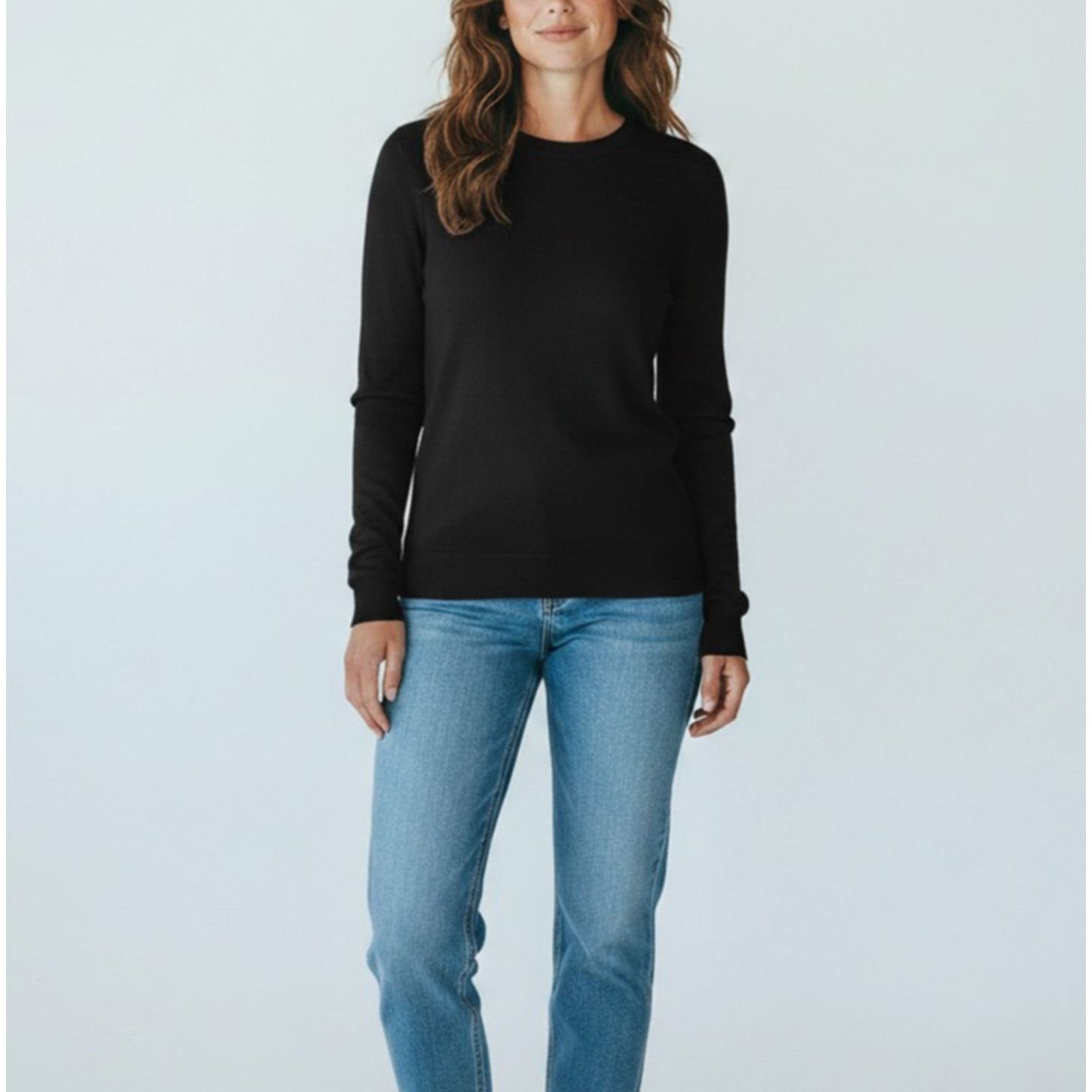 Neiman Marcus NEIMAN MARCUS Black Cashmere Long Sleeve Knit Sweater Size S Size S / US 4 / IT 40 - 1 Thumbnail