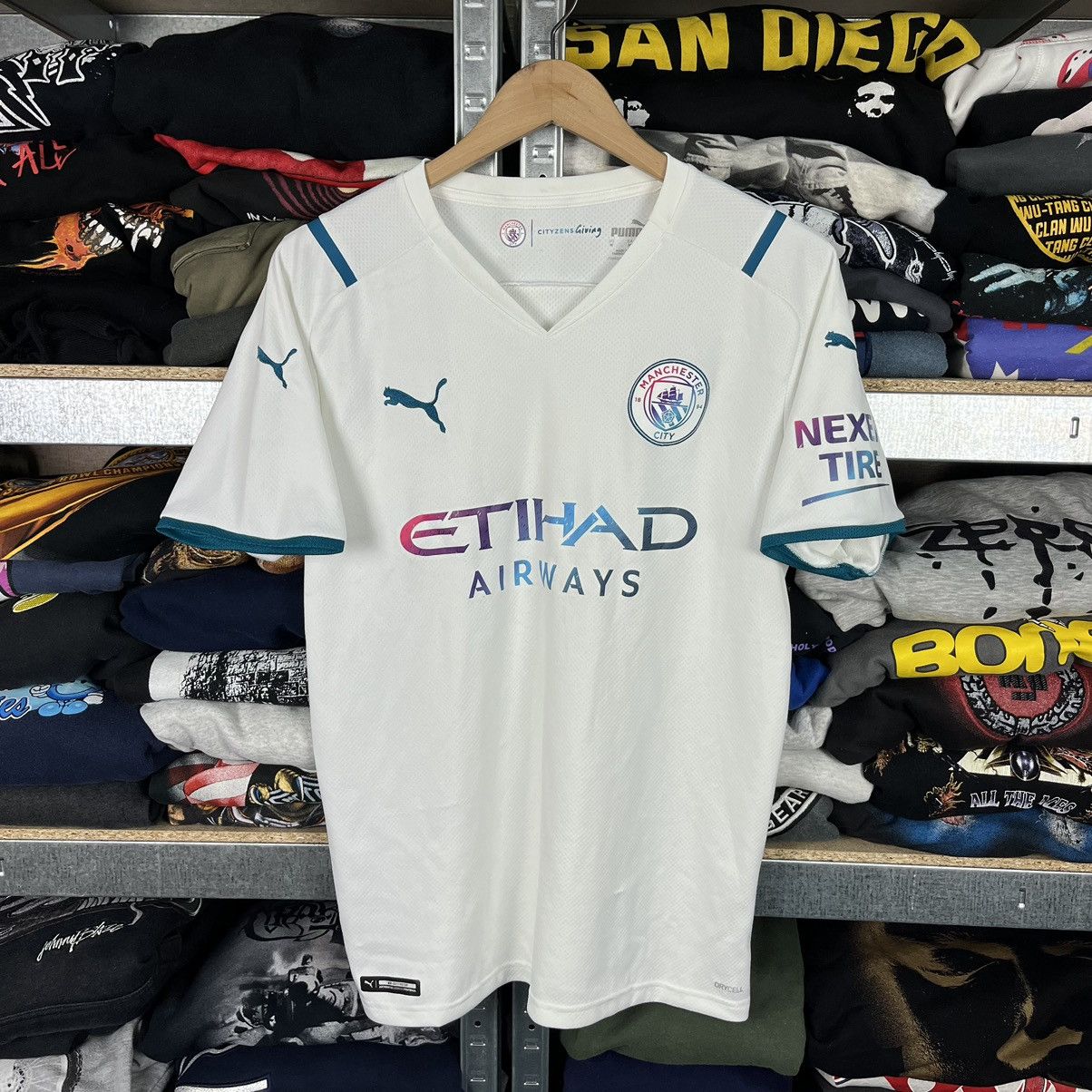 Nike 2021/22 NIKE MANCHESTER CITY AWAY SOCCER JERSEY FOOTBALL SHI Size US L / EU 52-54 / 3 - 1 Thumbnail