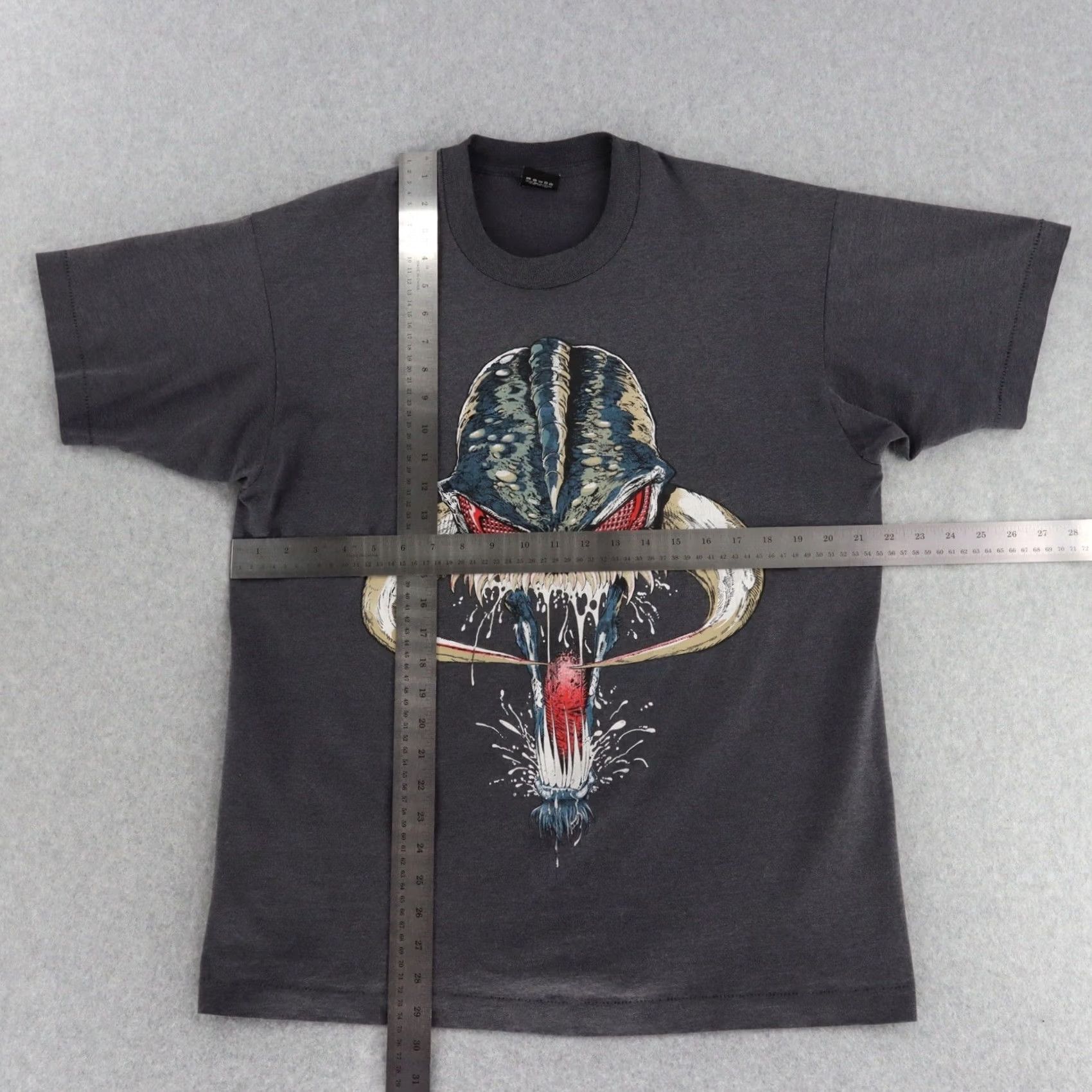 Vintage SPAWN VIOLATOR SHIRT McFARLANE VTG 90S IMAGE COMIC XL Gray S/S Glow in the Dark Mens T-Shirt Size US XL / EU 56 / 4 - 2 Thumbnail
