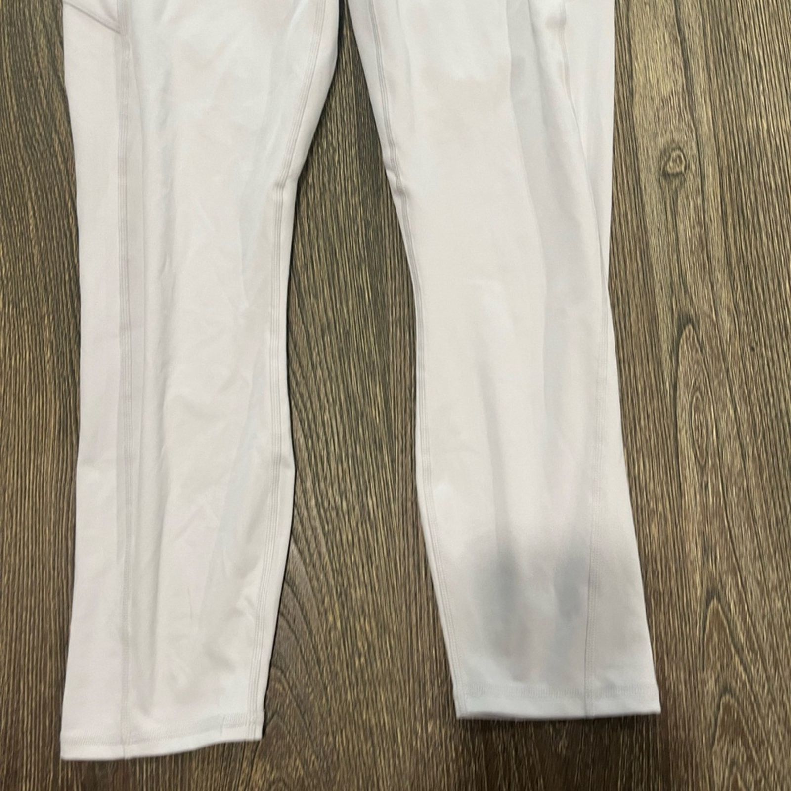 Fabletics Fabletics Pure Luxe Leggings High Waist 7/8 Cropped Yoga Size 30" / US 8 / IT 44 - 2 Thumbnail