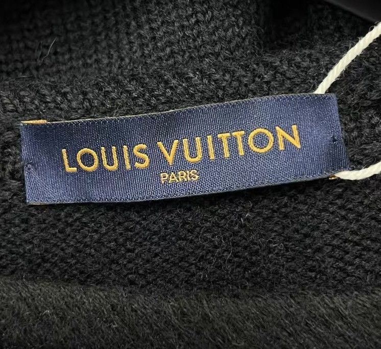 Louis Vuitton Louis Vuitton Black Piano Keys Crewneck Sweater Size US S / EU 44-46 / 1 - 4 Thumbnail