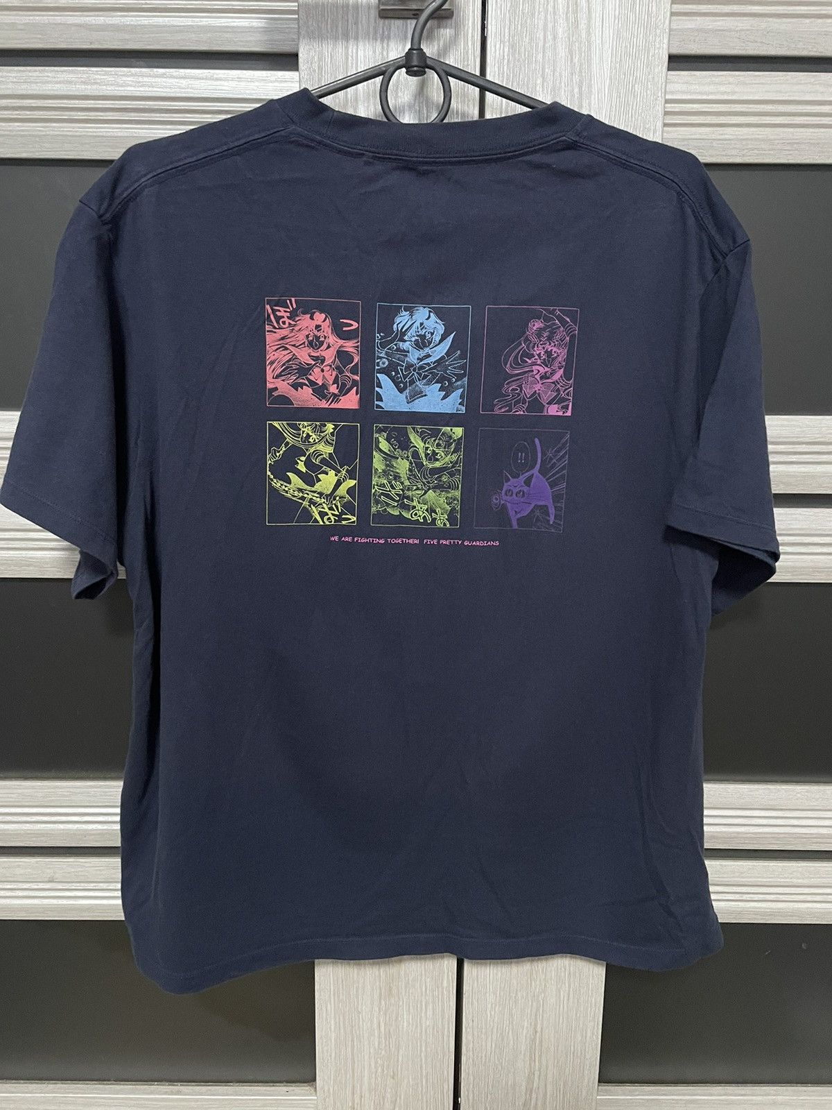 Anime × Japanese Brand × Uniqlo Uniqlo Sailor Moon Tee Pretty Guardian Anima T Shirt Y2K Size US M / EU 48-50 / 2 - 2 Thumbnail