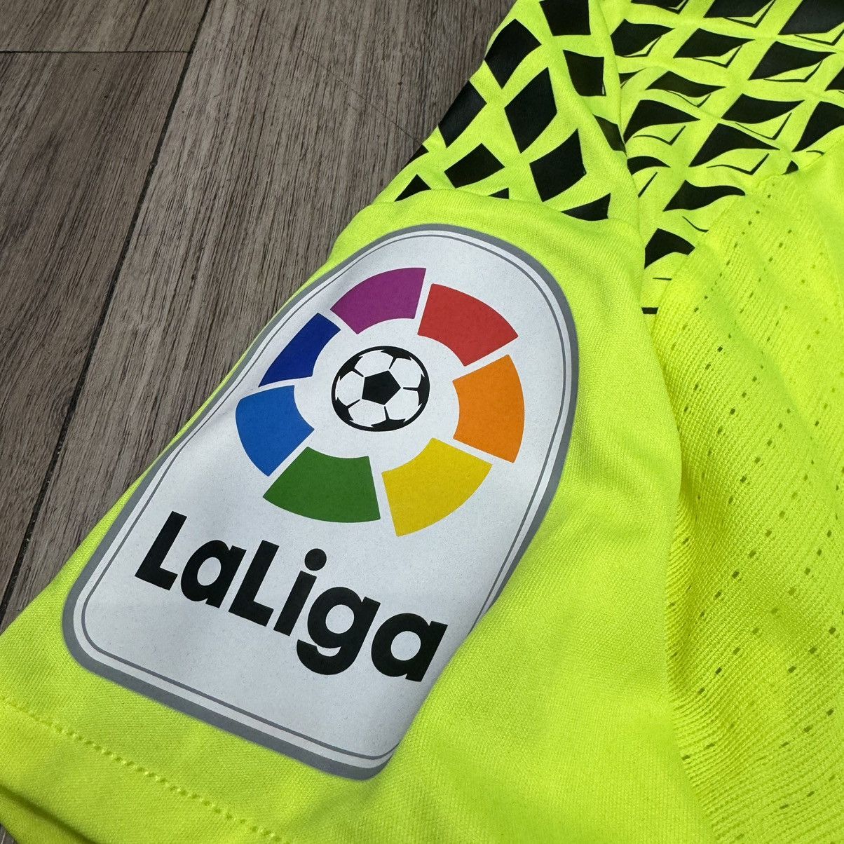 Adidas Real Madrid 16/17 goalkeeper gk shirt #13 K.Casilla Size US S / EU 44-46 / 1 - 7 Thumbnail