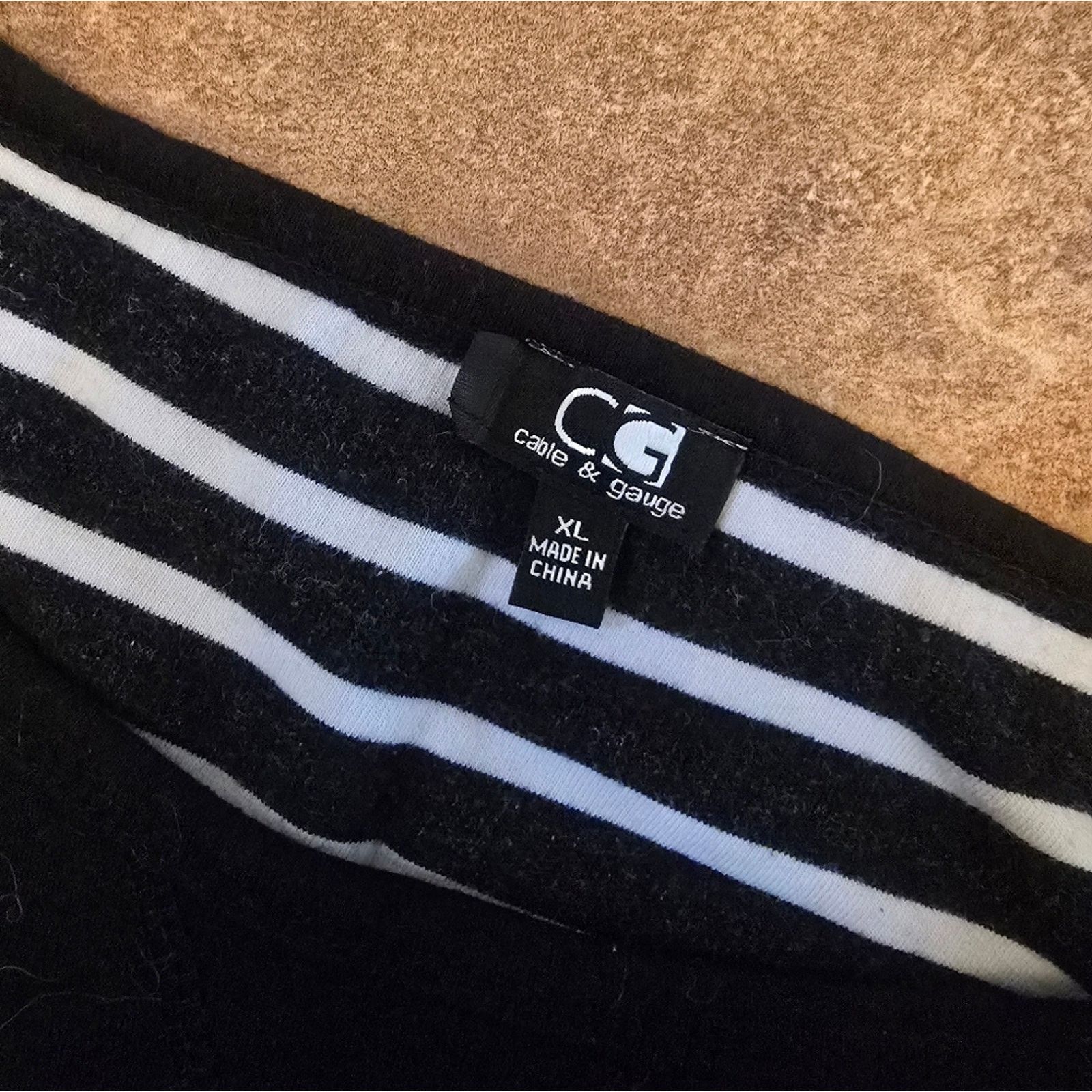 Other Black End Striped | CABLE & GAUGE | Long Sleeve Size XL / US 12-14 / IT 48-50 - 3 Thumbnail