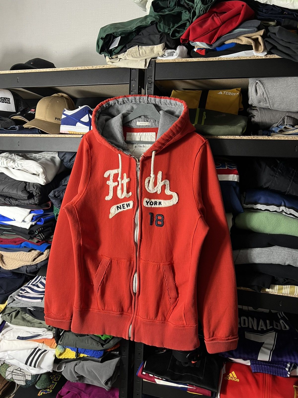 Abercrombie & Fitch Abercrombie & Fitch Vintage Full-Zip Hoodie – Size XL Size US XL / EU 56 / 4 - 1 Thumbnail