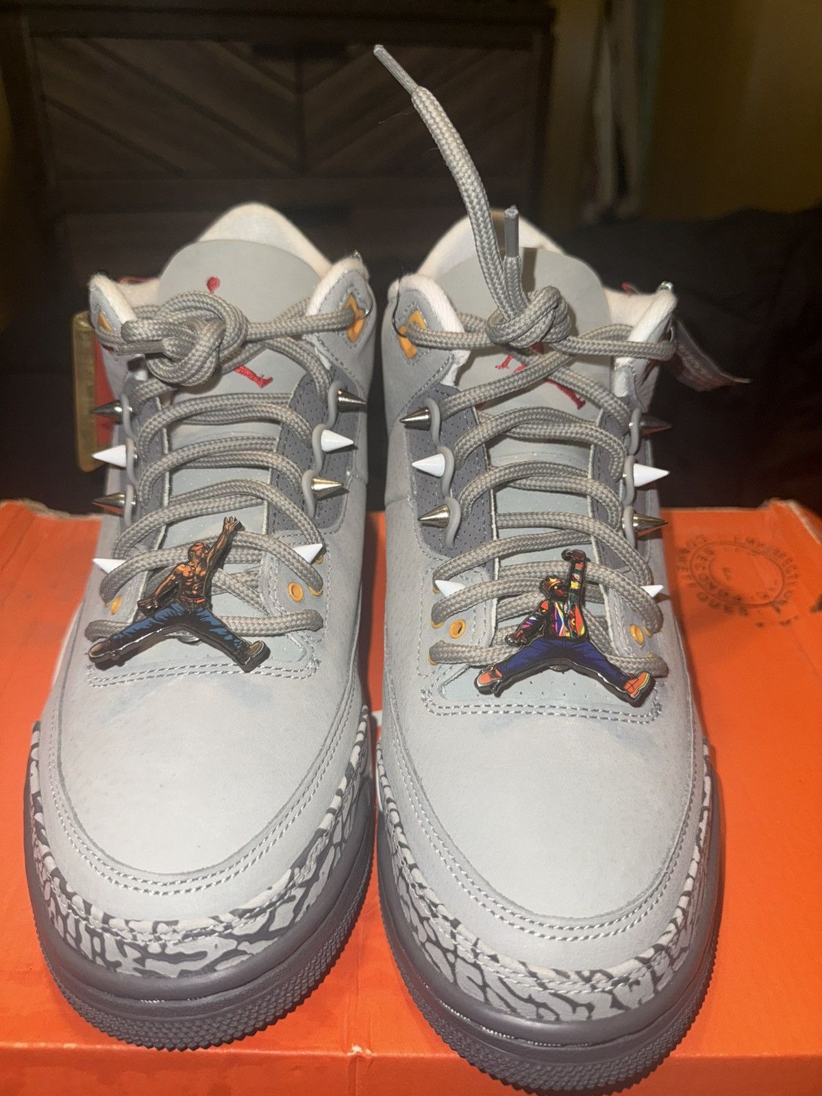 Jordan Brand Jordan 3 grey spiked biggie vs Tupac’s Size US 9 rare seepic Size US 9 / EU 42 - 1 Thumbnail