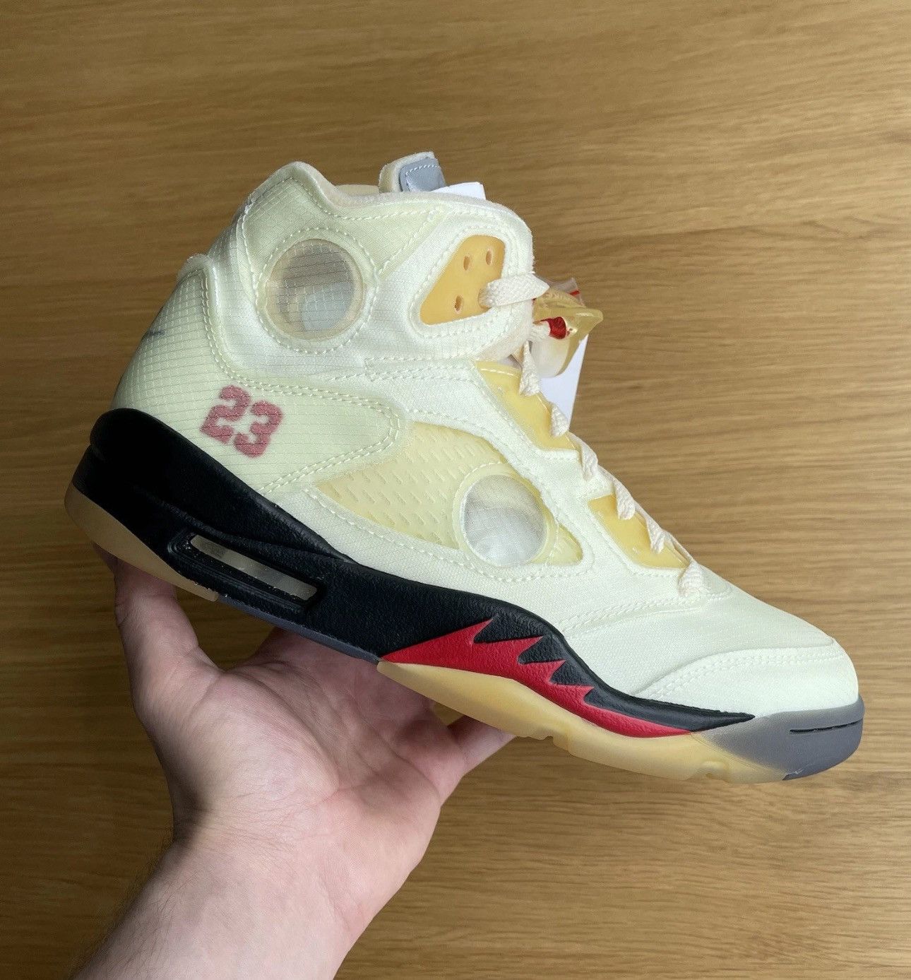 Nike × Off-White Jordan 5 SP x Off-White, Mid Sail, UK 7.5. US 8.5 Size US 8.5 / EU 41-42 - 6 Thumbnail