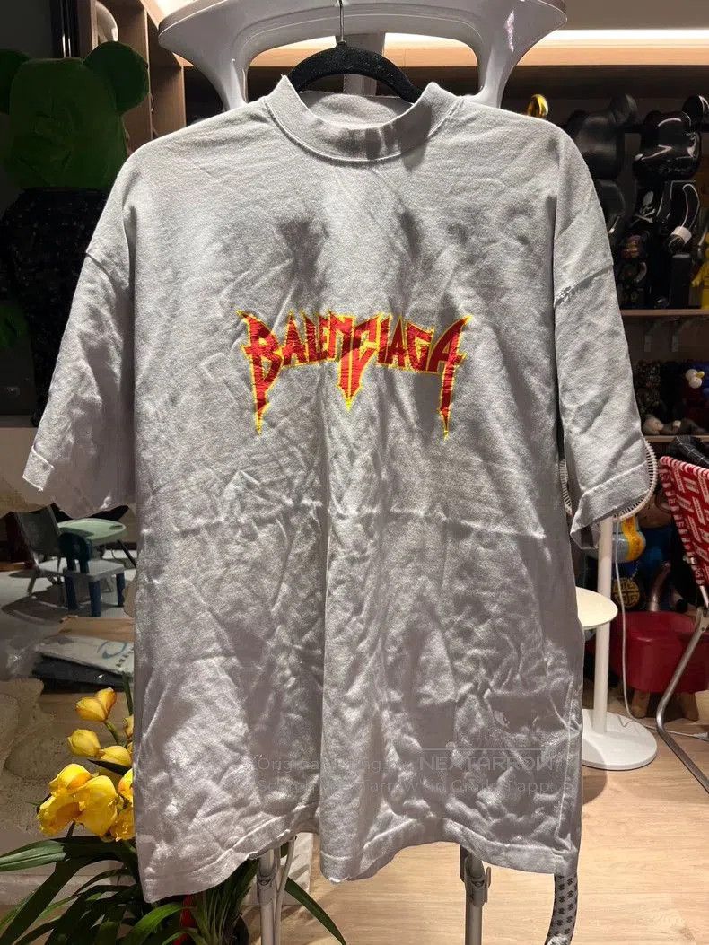 Balenciaga Balenciaga Grey Flame Short Sleeve T. Size US XXS / EU 40 - 1 Thumbnail