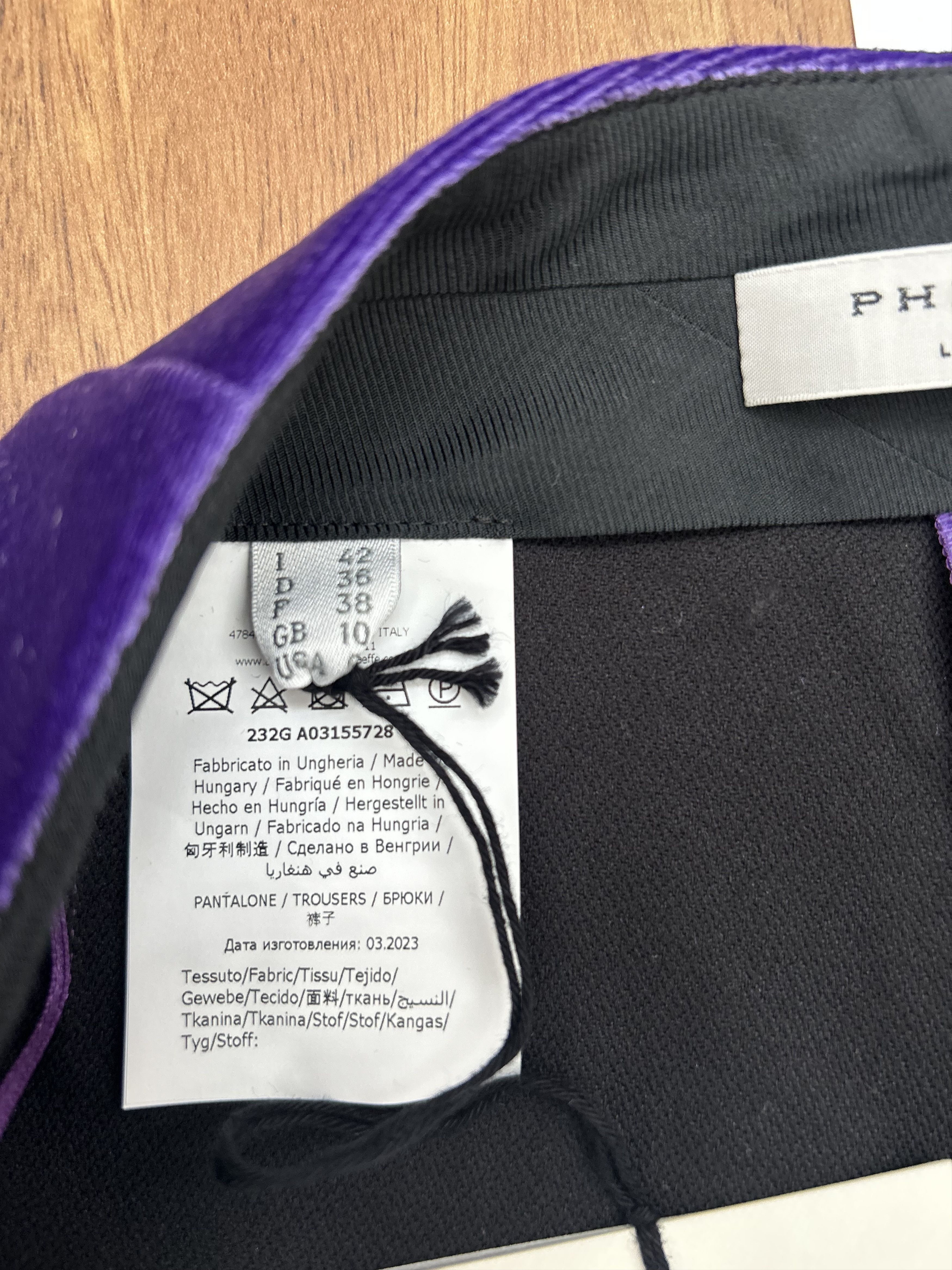 Philosophy di Lorenzo Serafini Philosophy di Lorenzo Serafini wide leg purple velvet pants Size 28" / US 6 / IT 42 - 5 Thumbnail
