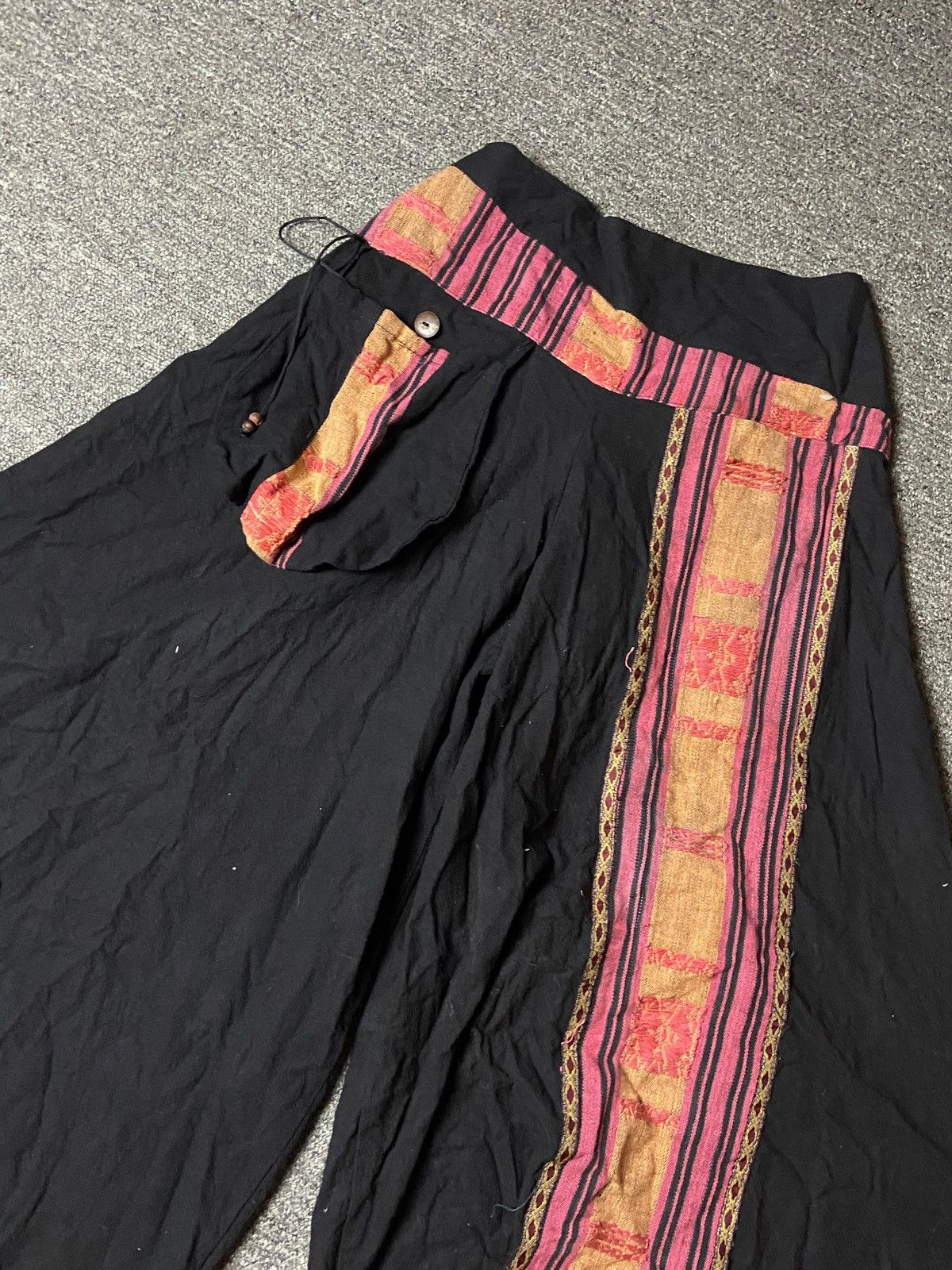 Japanese Brand Vintage Geomatric Harem Wide Leg Style Pants (147) Size 23" - 2 Thumbnail