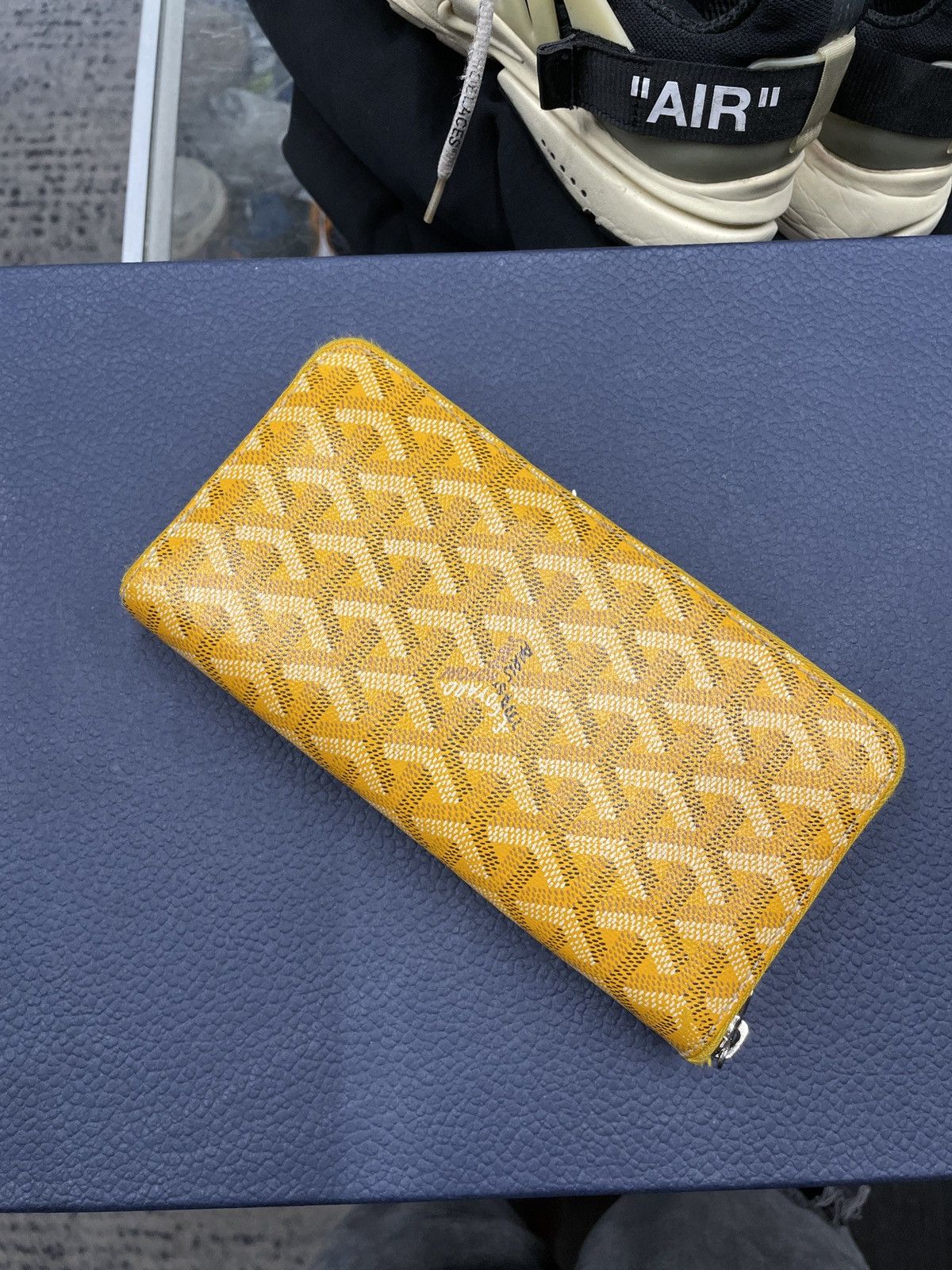 image of Goyard Round Zip Wallet Yellow, Men's