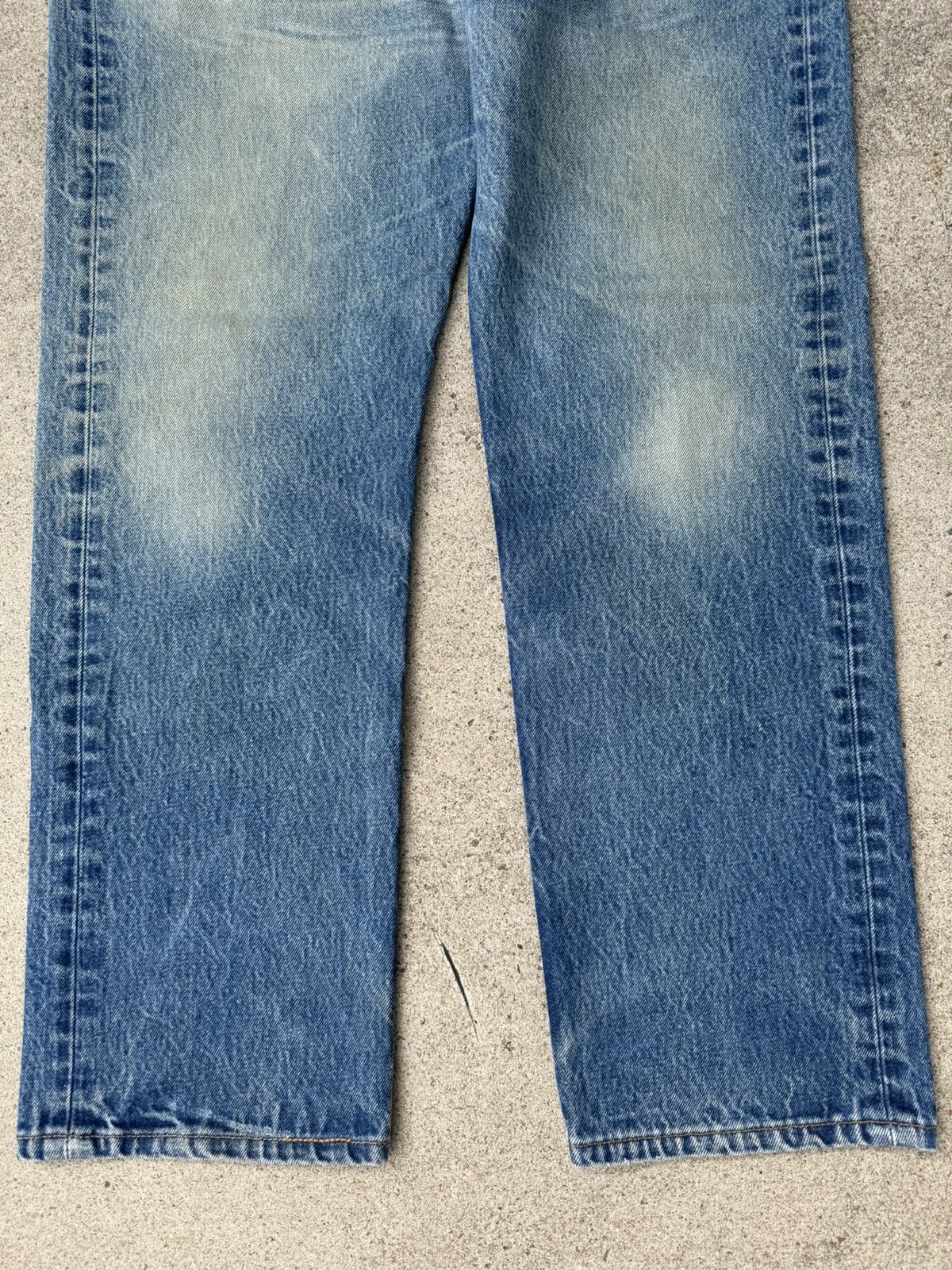 Vintage 90’s Levi’s 501xx Straight Leg Faded Jeans 37x30
