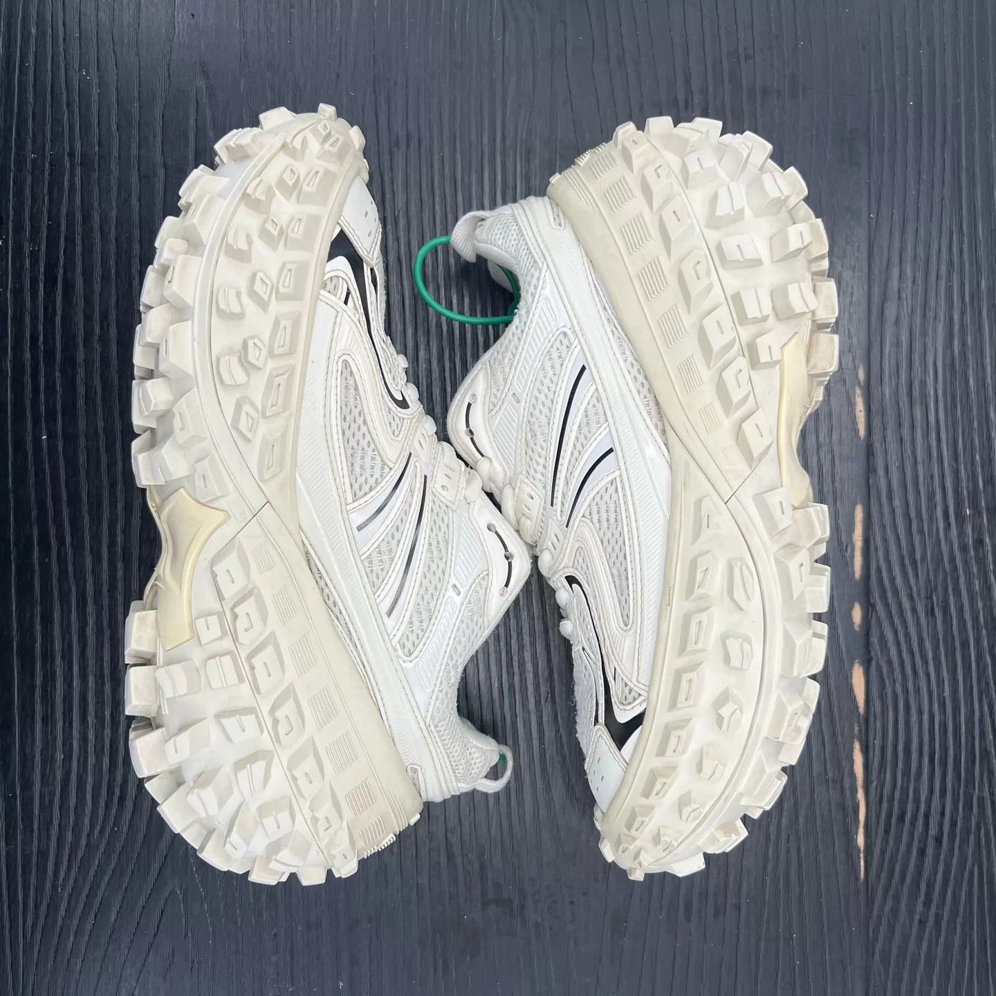 Balenciaga Balenciaga Tire Sneaker White/Black EU 39 Size US 8.5 / IT 38.5 - 3 Thumbnail
