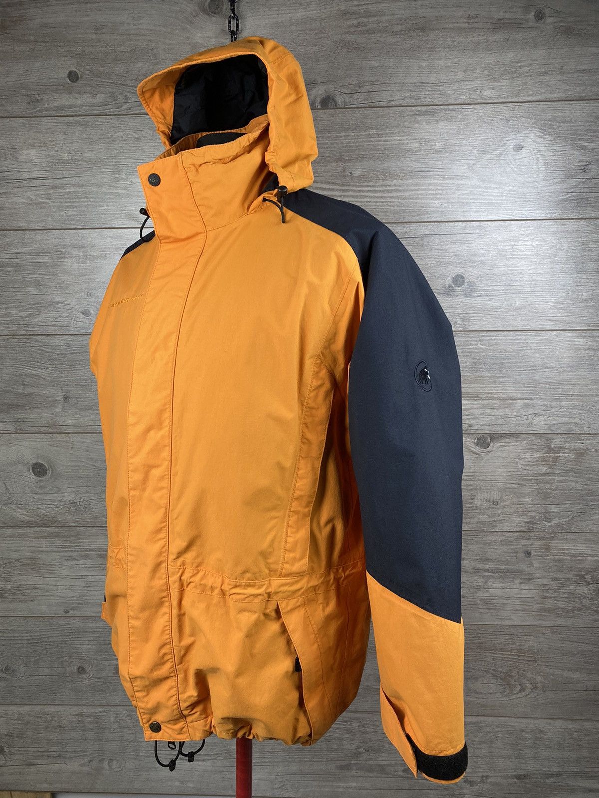 Mammut × Vintage Membrane Jacket Mammot Outdoor Gore Tex Vintage Size M Size US M / EU 48-50 / 2 - 11 Thumbnail