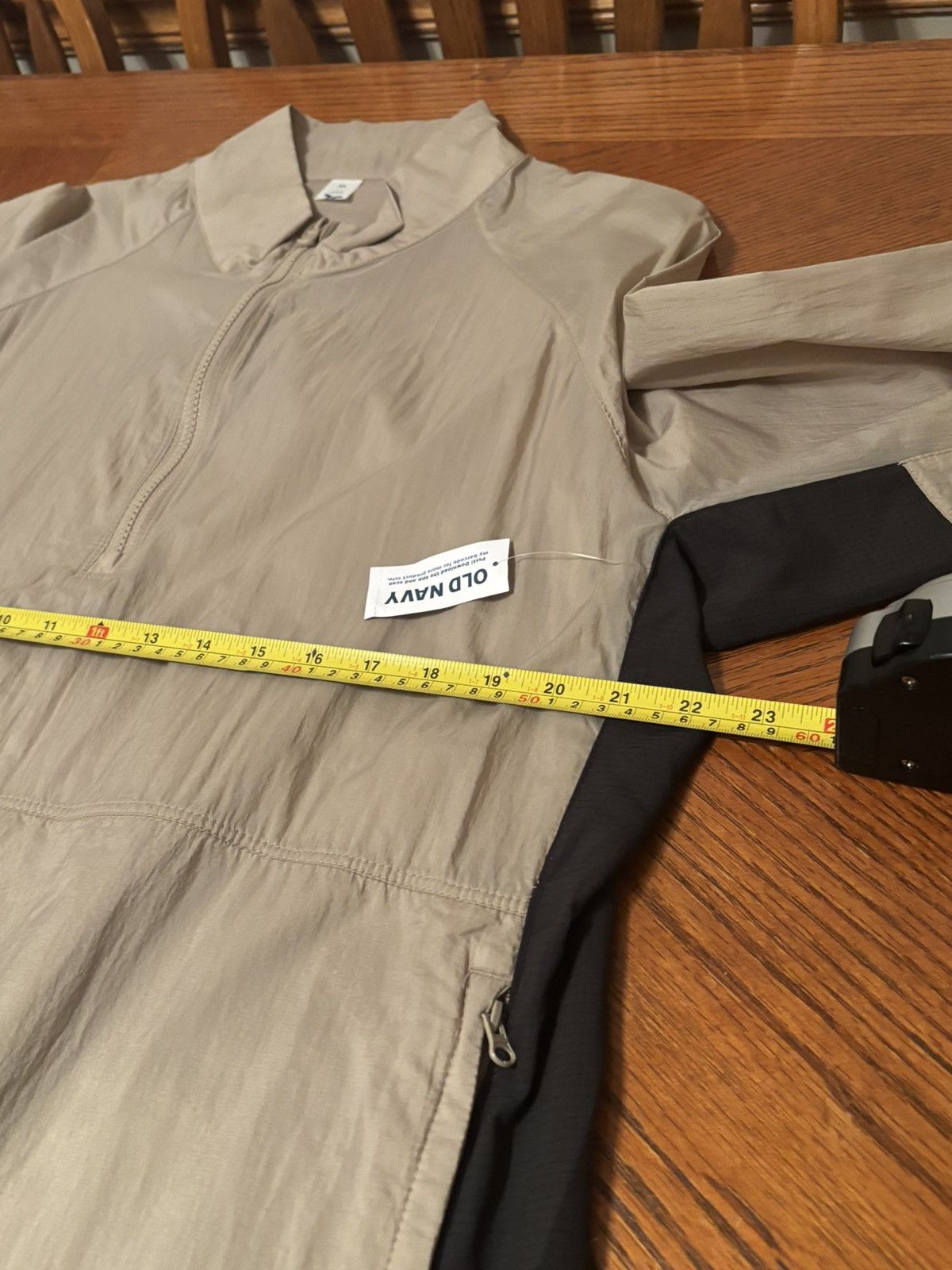 Old Navy Old Navy Men's Lightweight Quarter Zip Windbreaker Beige XL Size US XL / EU 56 / 4 - 6 Thumbnail