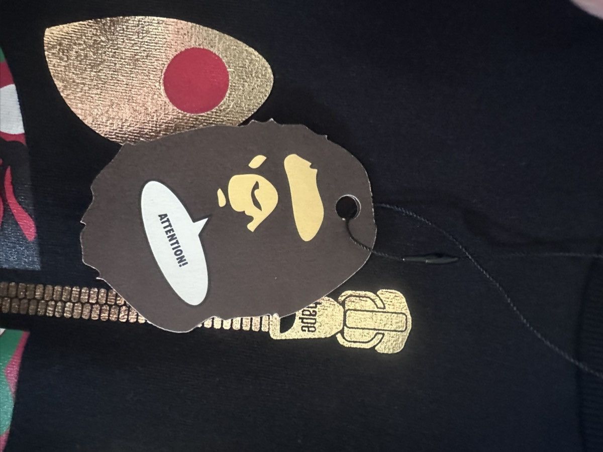 Bape BAPE DUBAI SHARK 4TH ANNIVERSARY SHIRT SUZE L Size US L / EU 52-54 / 3 - 8 Thumbnail