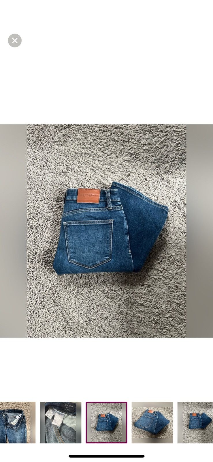 Lucky Brand Lucky Brand "Lolita" Low-Rise Bootcut jeans. Size 27/4. Size 27" / US 4 / IT 40 - 9 Thumbnail