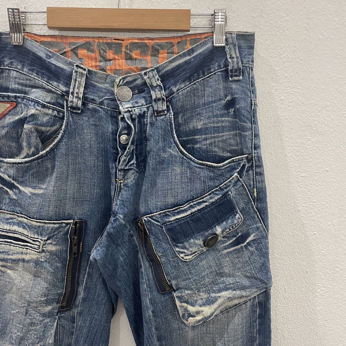 Japanese Brand Vintage Freesoul Tactical Distressed Denim Jeans Size US 32 / EU 48 - 2 Thumbnail