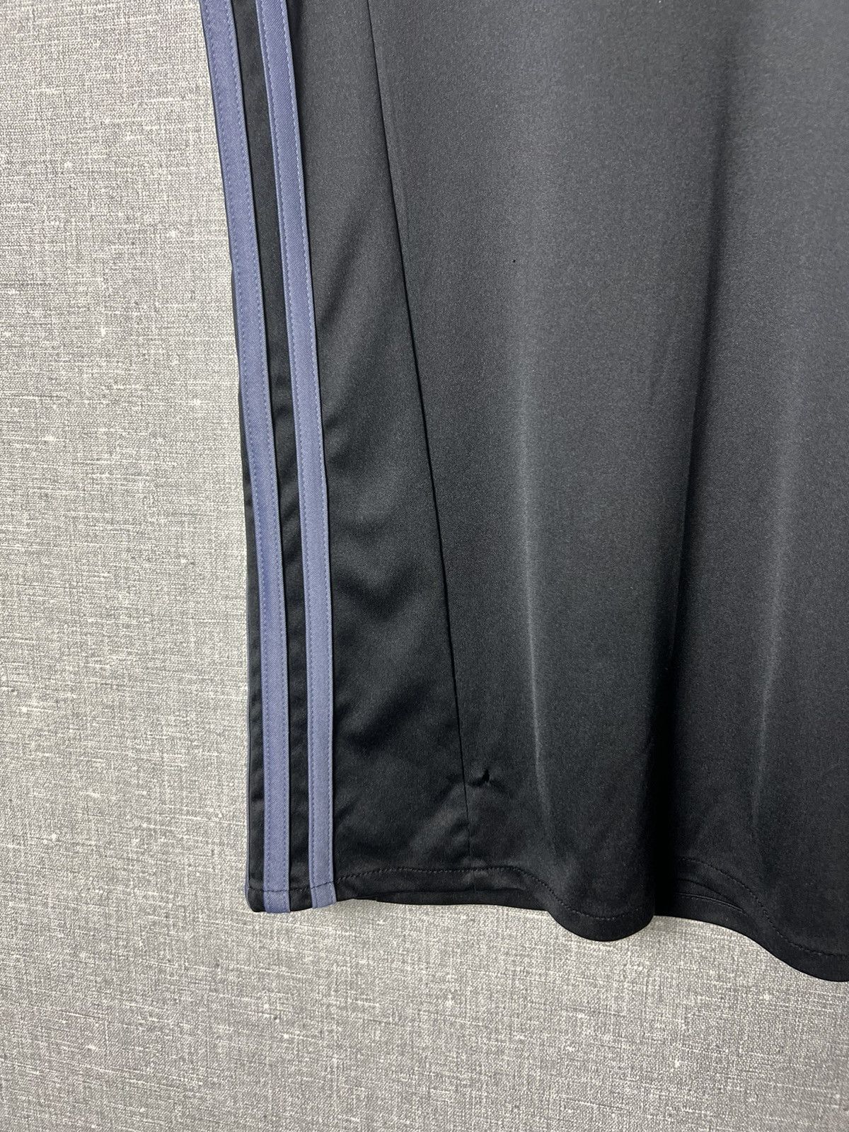 Adidas Real Madrid 2016/17 Adidas Third Jersey Size US S / EU 44-46 / 1 - 9 Thumbnail