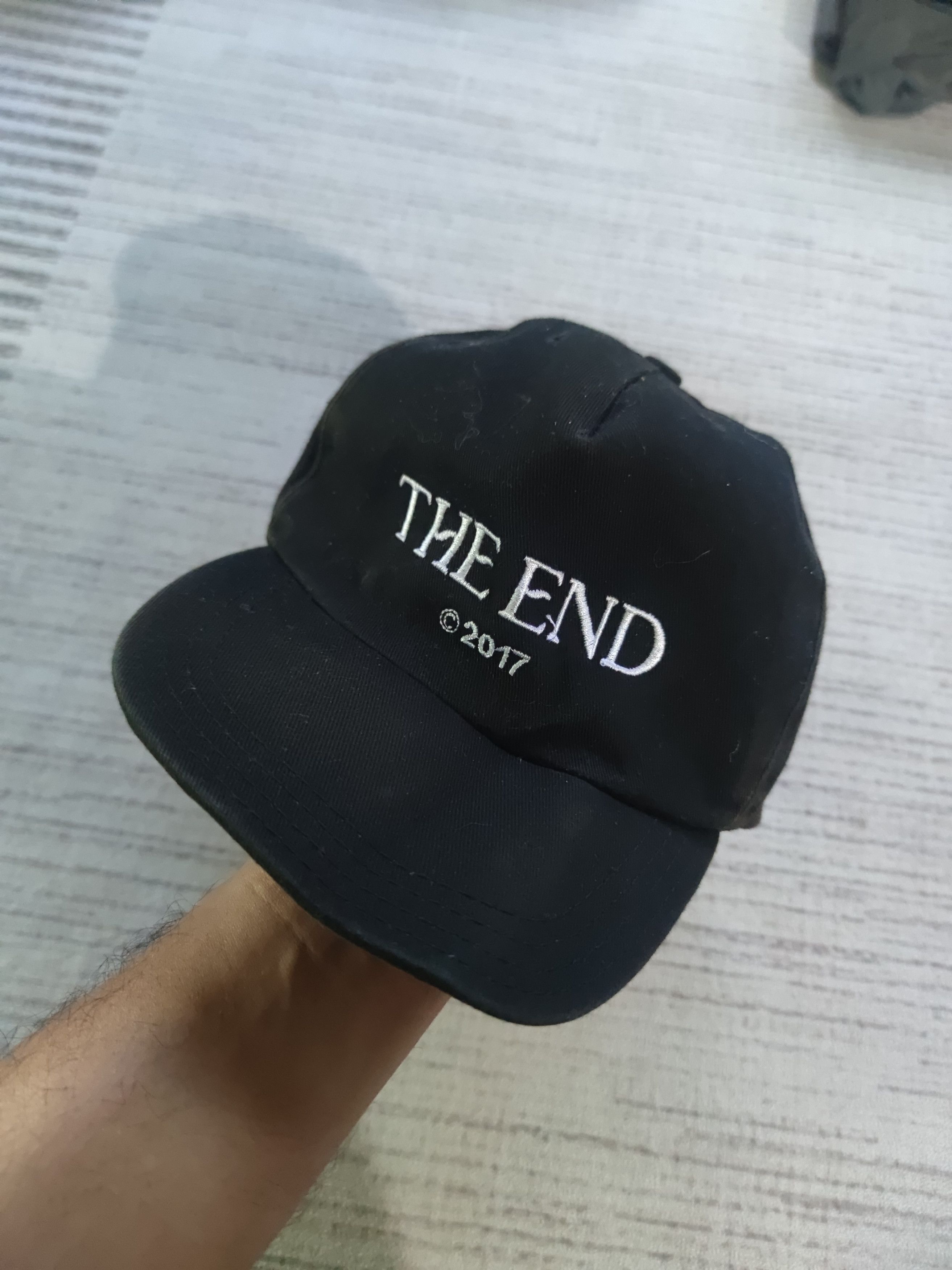 Off-White The End 2017 Off-White Virgil Abloh Font c/o Charaf Tajer Size ONE SIZE - 1 Thumbnail